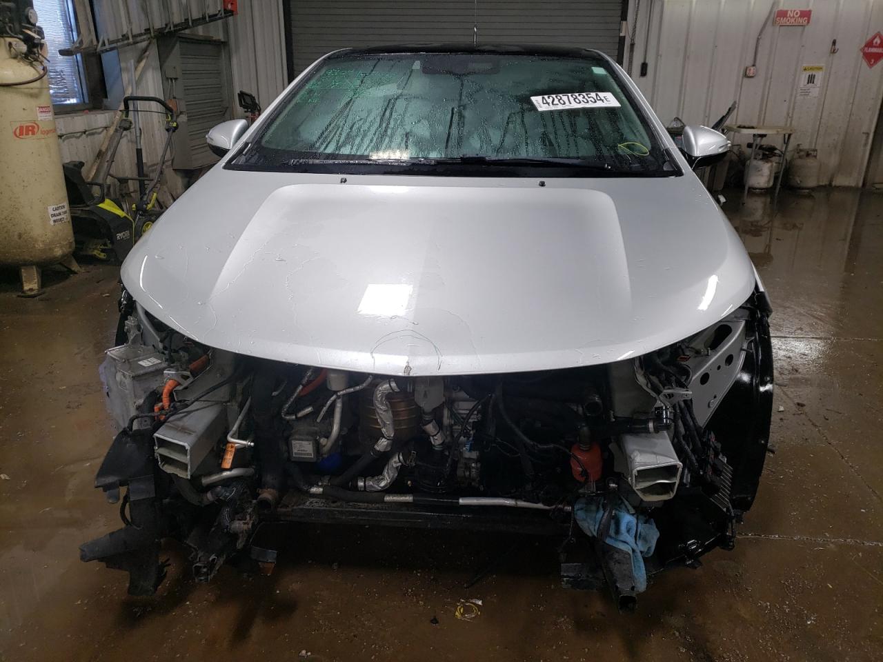 Photo 4 VIN: 1G1RB6E46CU104742 - CHEVROLET VOLT 