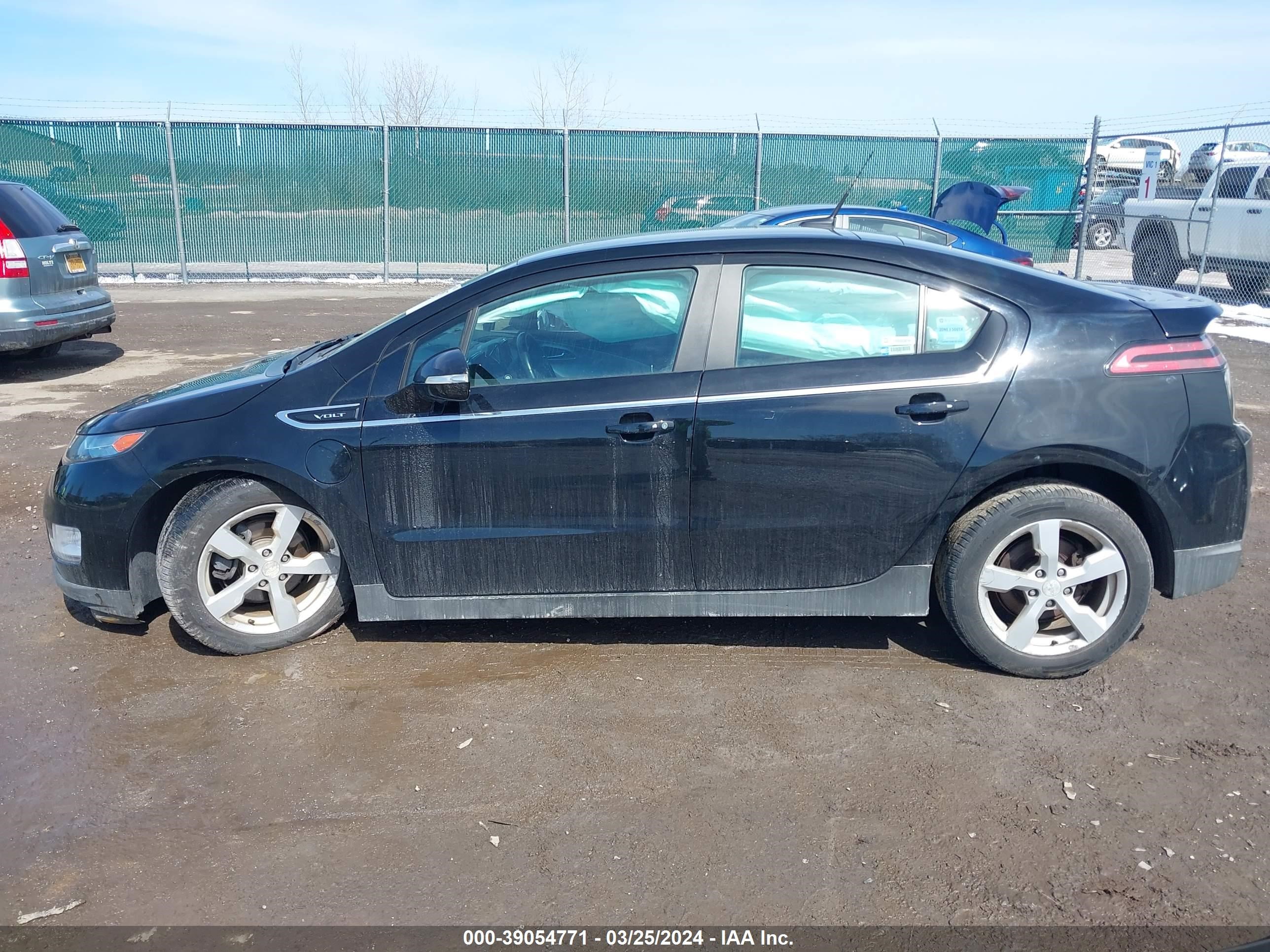 Photo 13 VIN: 1G1RB6E49CU115606 - CHEVROLET VOLT 