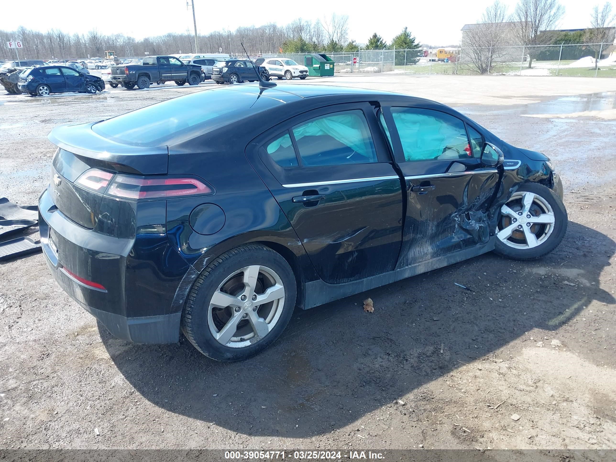 Photo 3 VIN: 1G1RB6E49CU115606 - CHEVROLET VOLT 