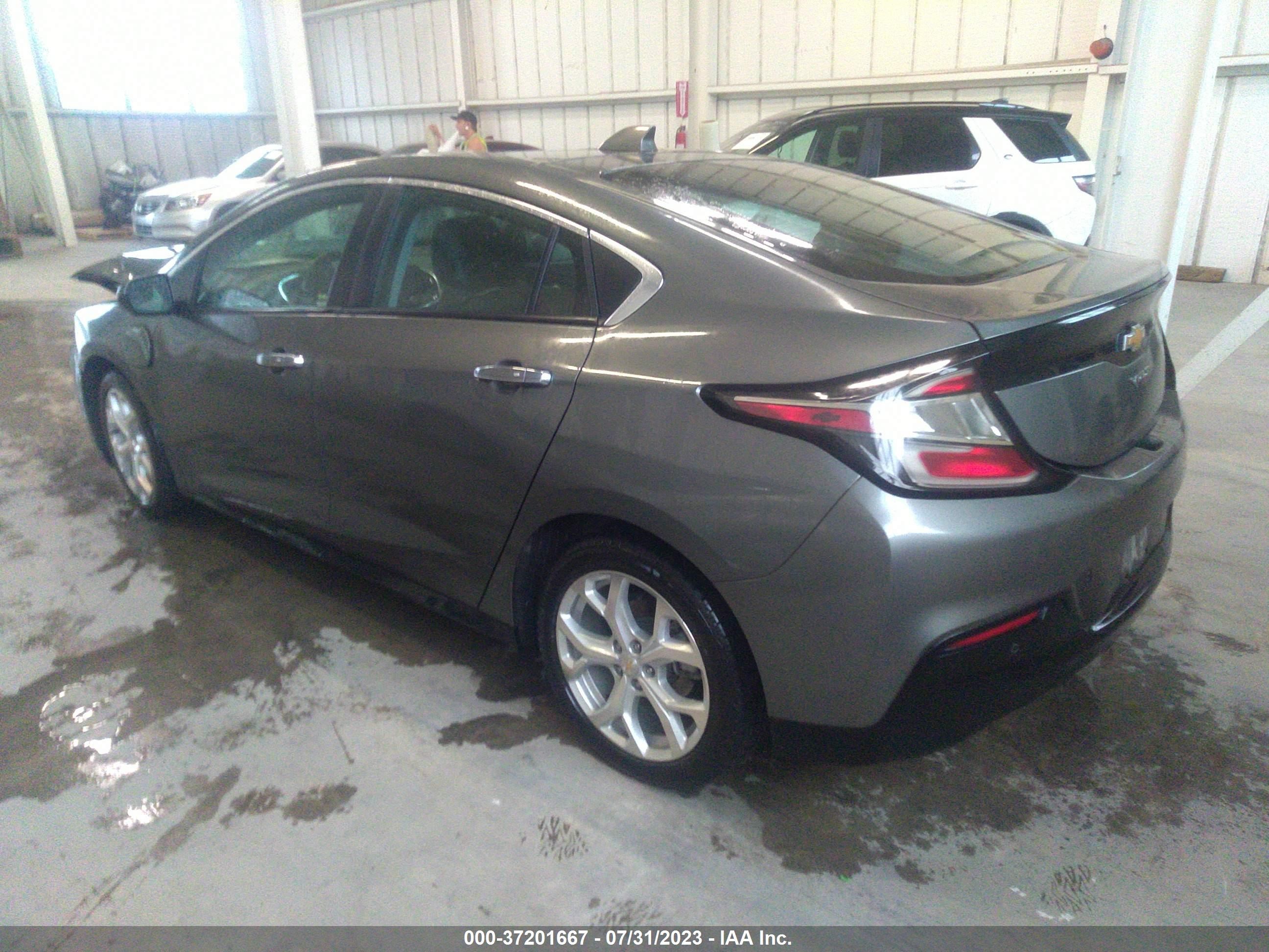 Photo 2 VIN: 1G1RB6S51HU160172 - CHEVROLET VOLT 