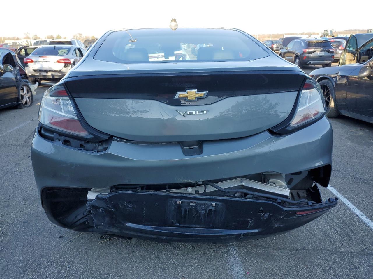 Photo 5 VIN: 1G1RB6S52HU169625 - CHEVROLET VOLT 