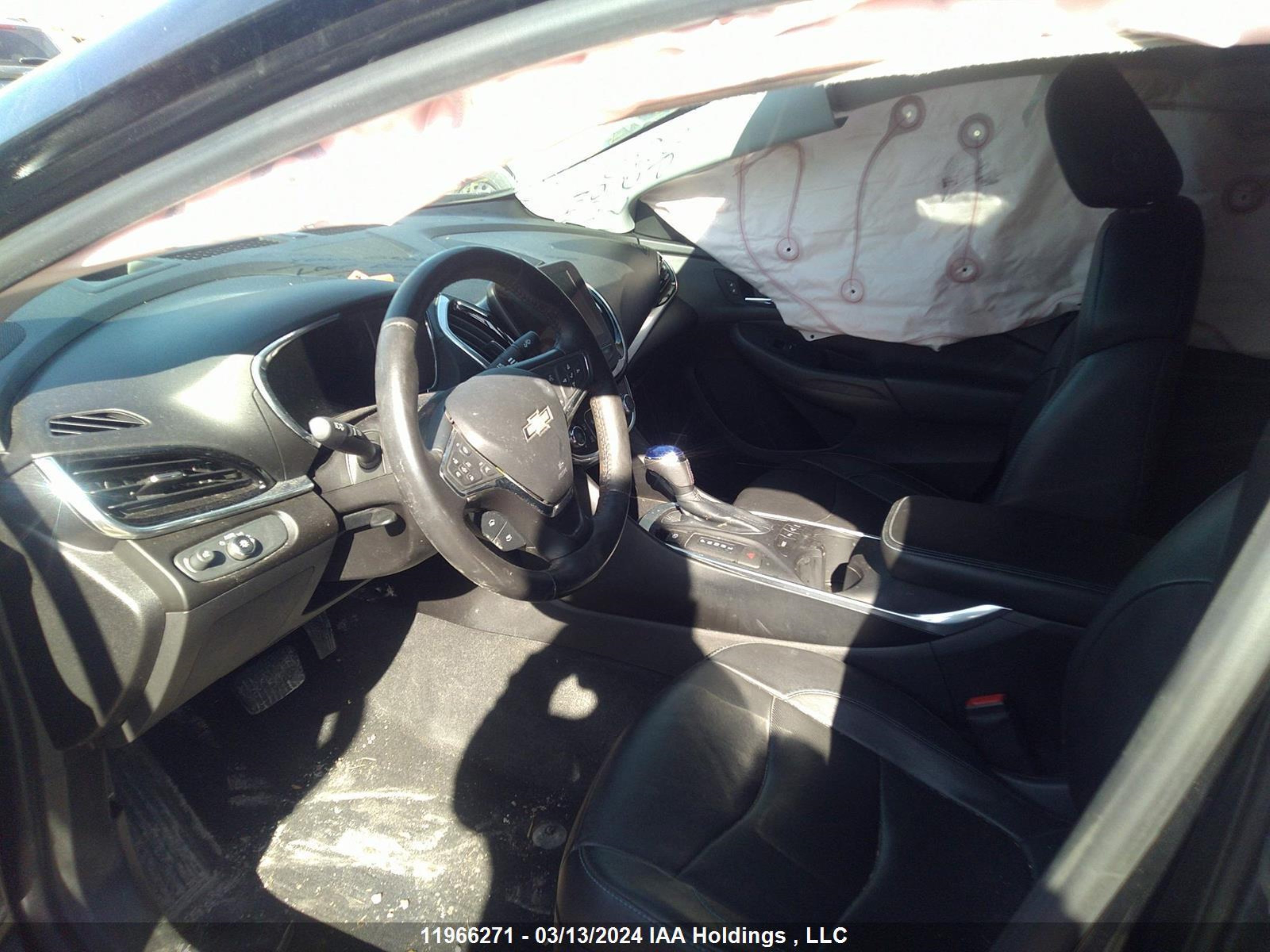 Photo 4 VIN: 1G1RB6S57HU141870 - CHEVROLET VOLT 