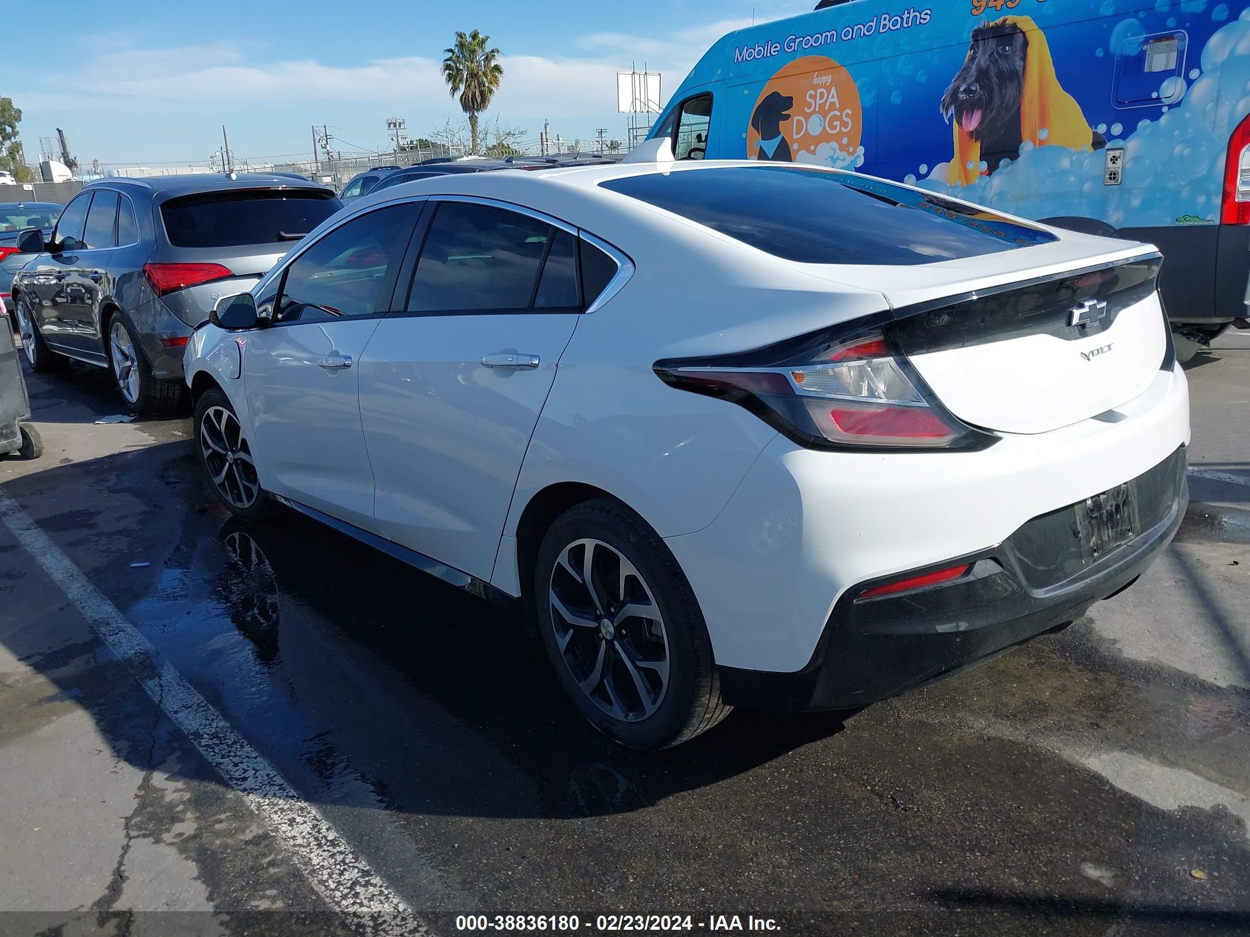 Photo 2 VIN: 1G1RC6S52JU142458 - CHEVROLET VOLT 