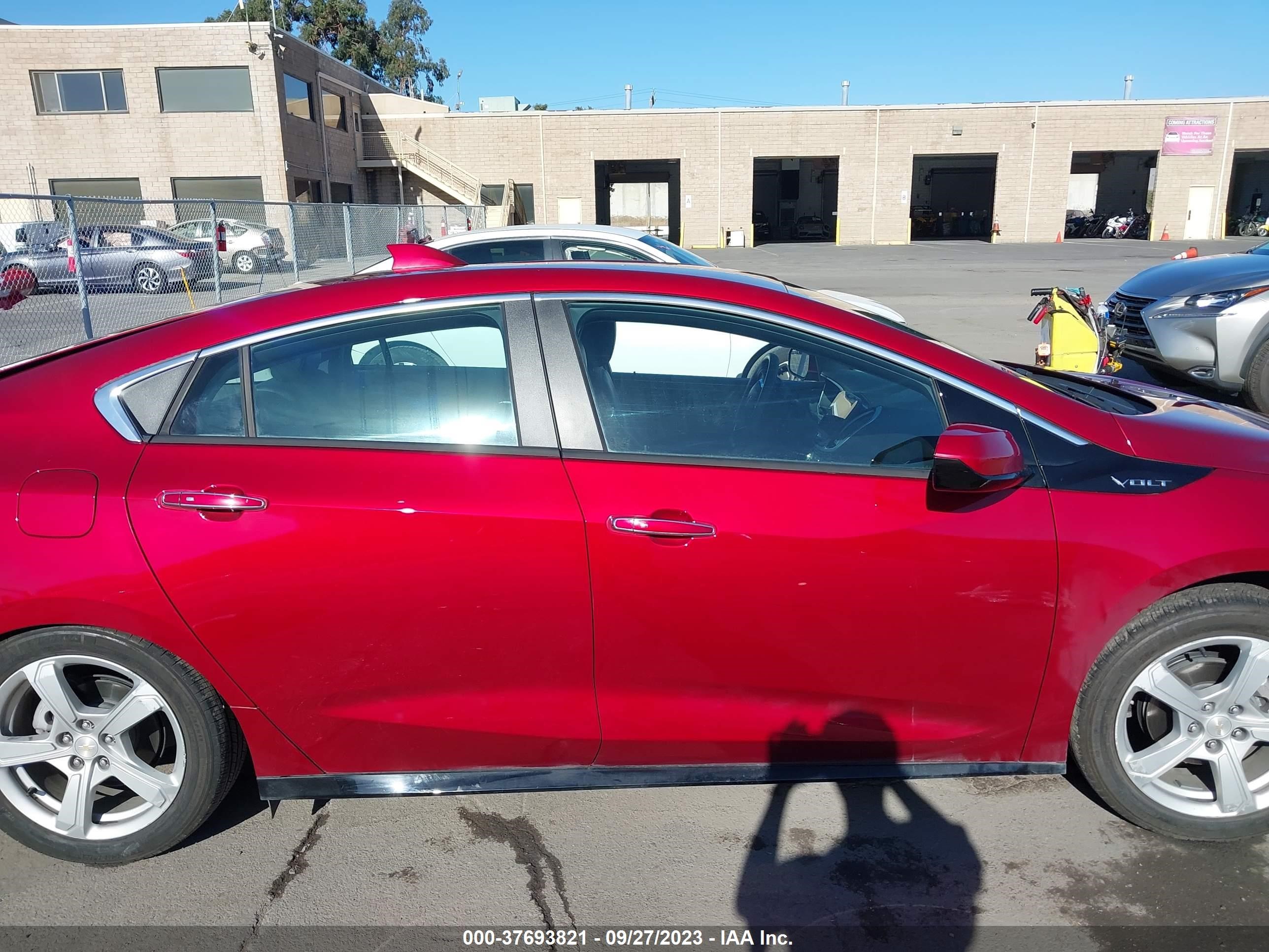 Photo 13 VIN: 1G1RC6S56KU110372 - CHEVROLET VOLT 