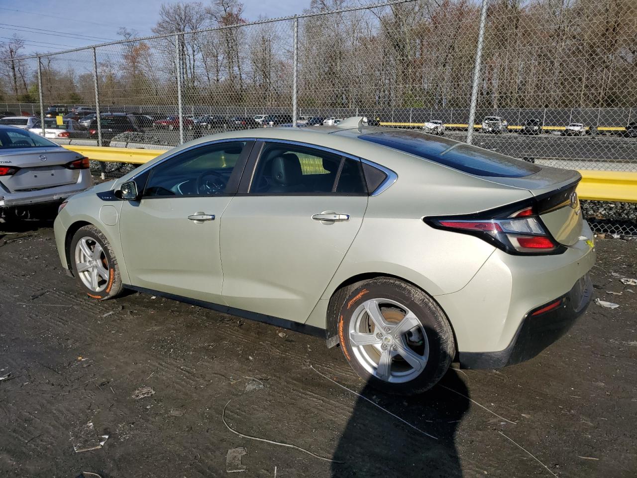 Photo 1 VIN: 1G1RC6S5XHU107628 - CHEVROLET VOLT 