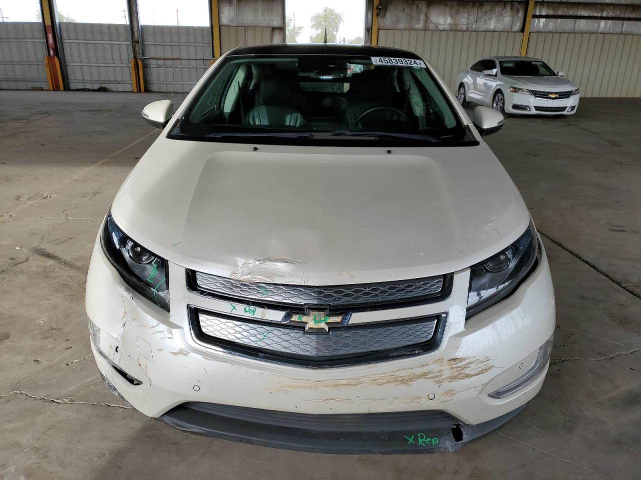 Photo 4 VIN: 1G1RD6E40BU100677 - CHEVROLET VOLT 