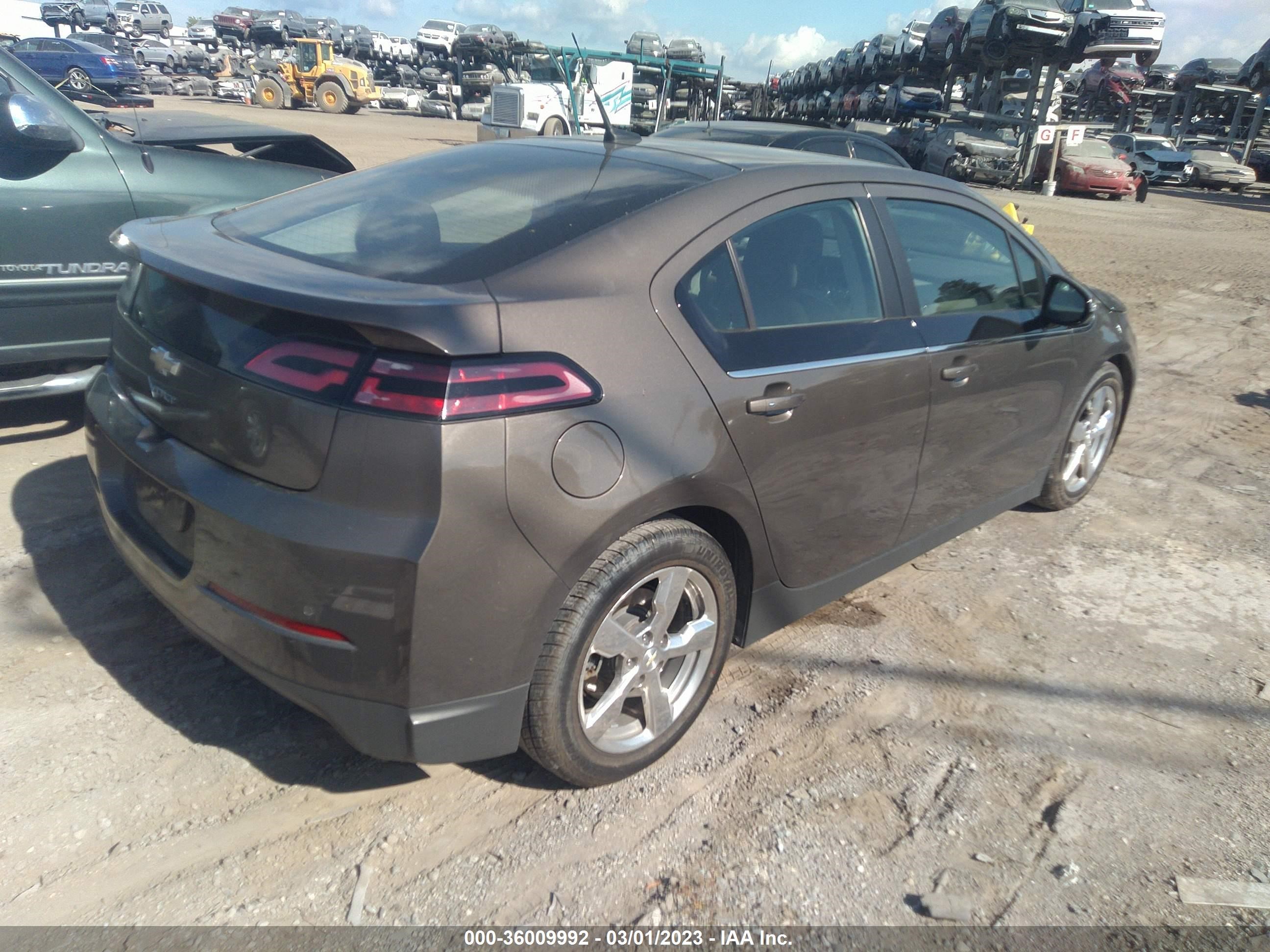 Photo 3 VIN: 1G1RD6E46EU115656 - CHEVROLET VOLT 