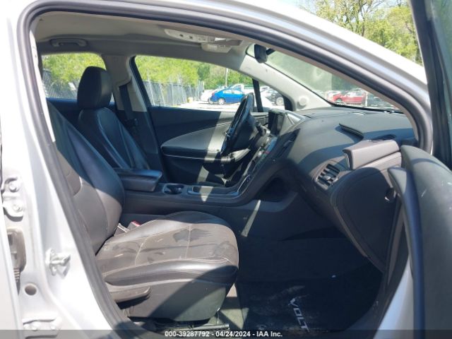 Photo 4 VIN: 1G1RD6E48BU102564 - CHEVROLET VOLT 