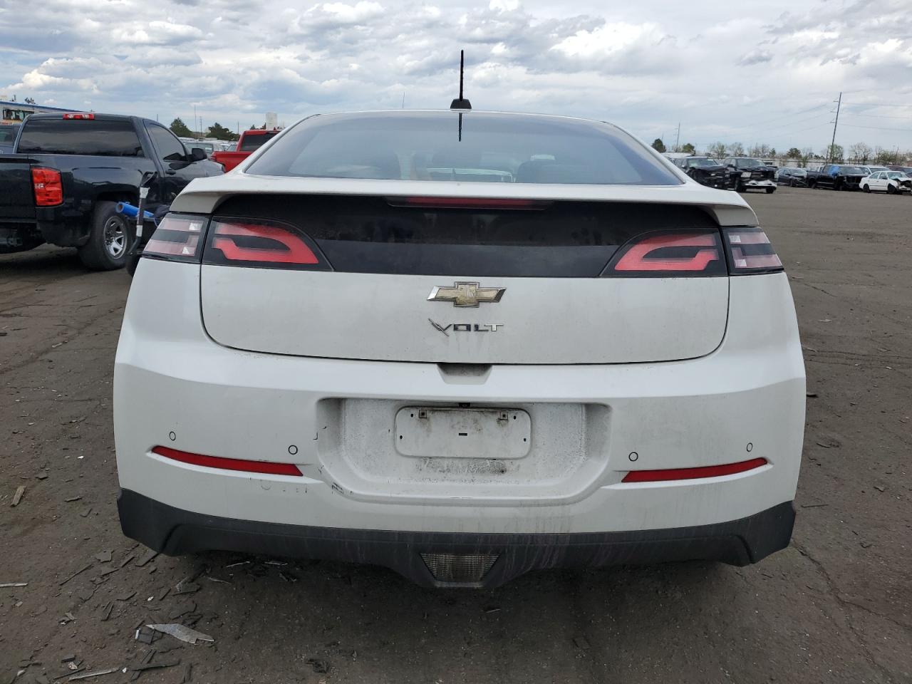 Photo 5 VIN: 1G1RD6E49FU138432 - CHEVROLET VOLT 