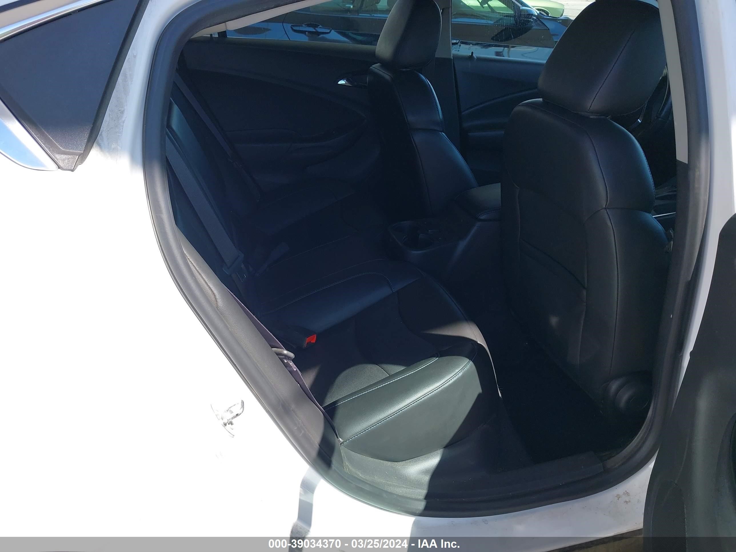 Photo 7 VIN: 1G1RD6S52HU120550 - CHEVROLET VOLT 