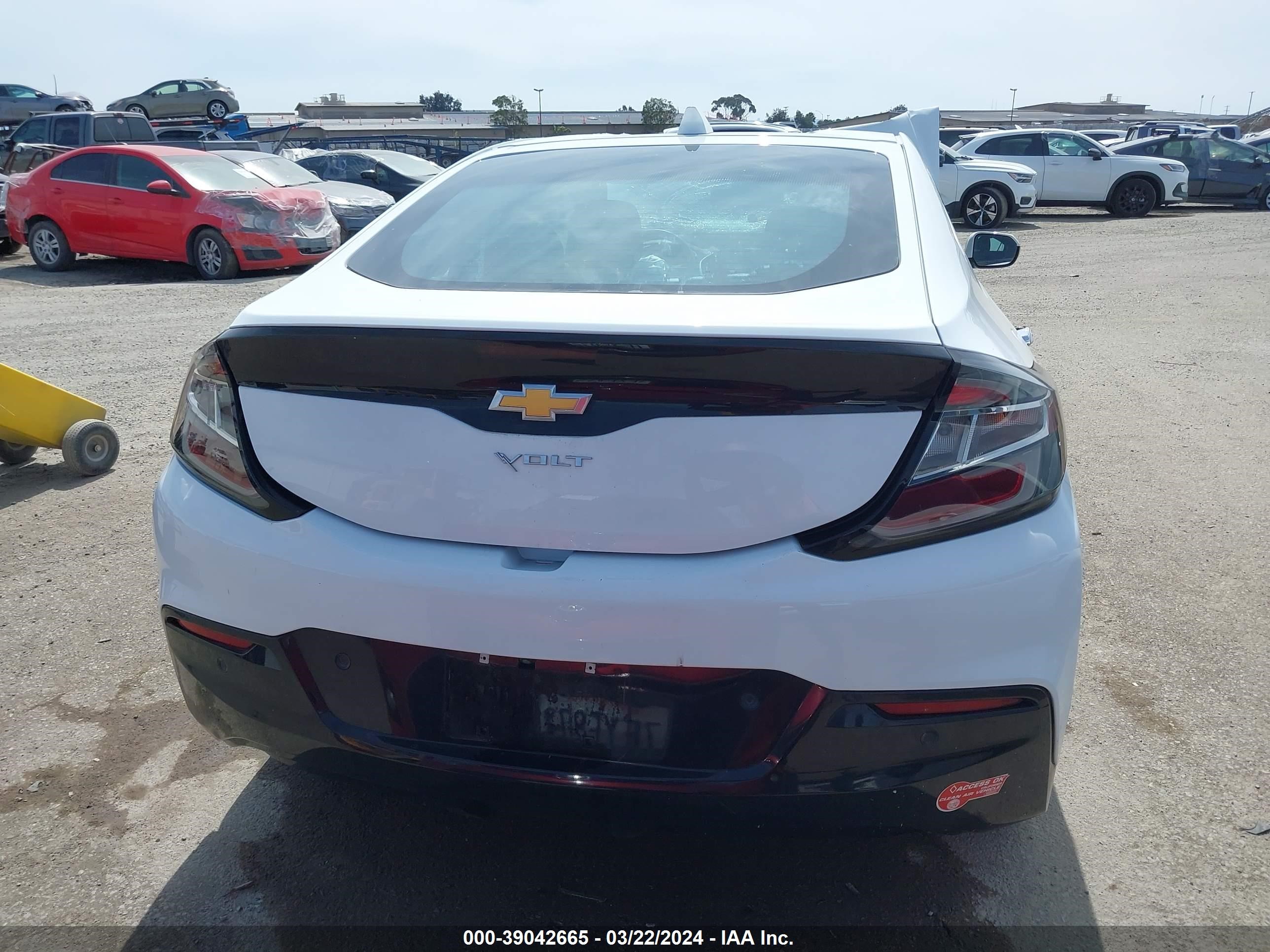 Photo 14 VIN: 1G1RD6S55JU119365 - CHEVROLET VOLT 