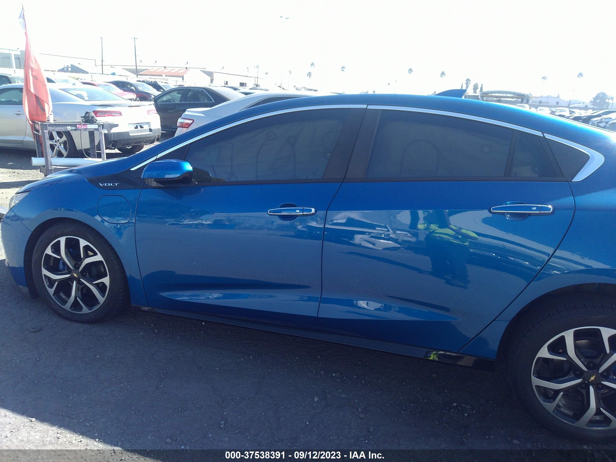 Photo 12 VIN: 1G1RD6S5XGU121394 - CHEVROLET VOLT 