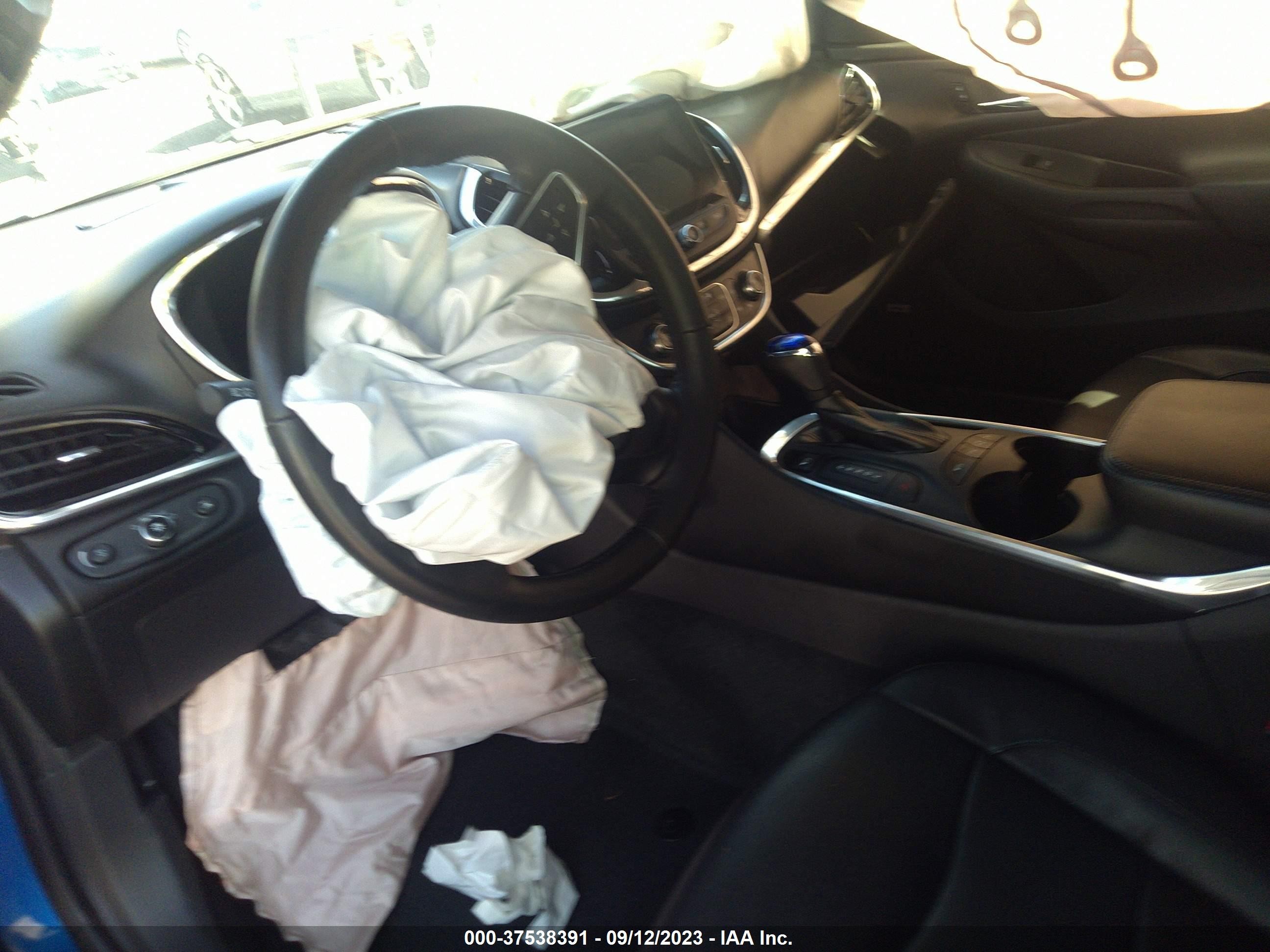 Photo 4 VIN: 1G1RD6S5XGU121394 - CHEVROLET VOLT 