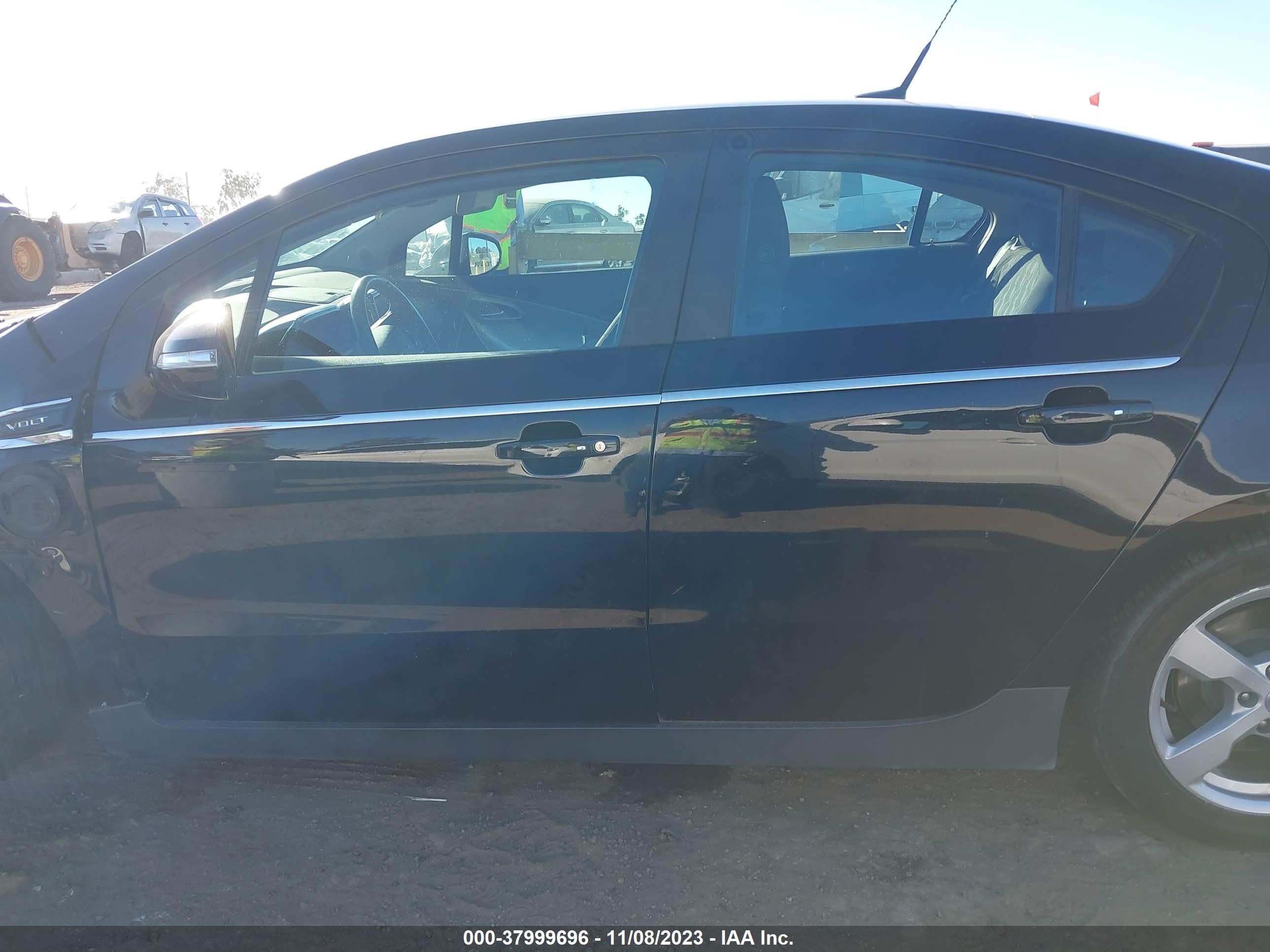 Photo 13 VIN: 1G1RE6E42EU169291 - CHEVROLET VOLT 