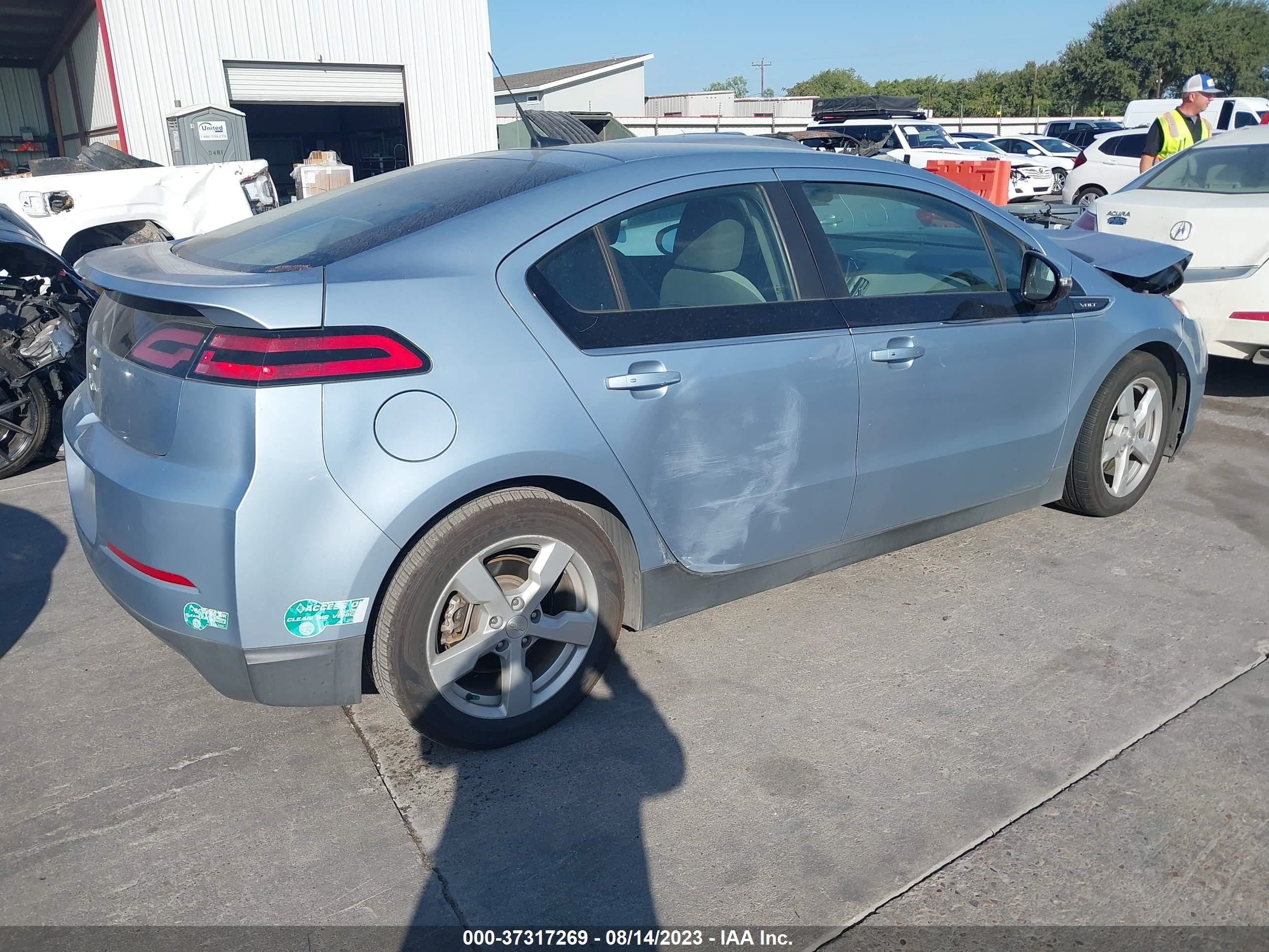 Photo 3 VIN: 1G1RE6E43EU153603 - CHEVROLET VOLT 