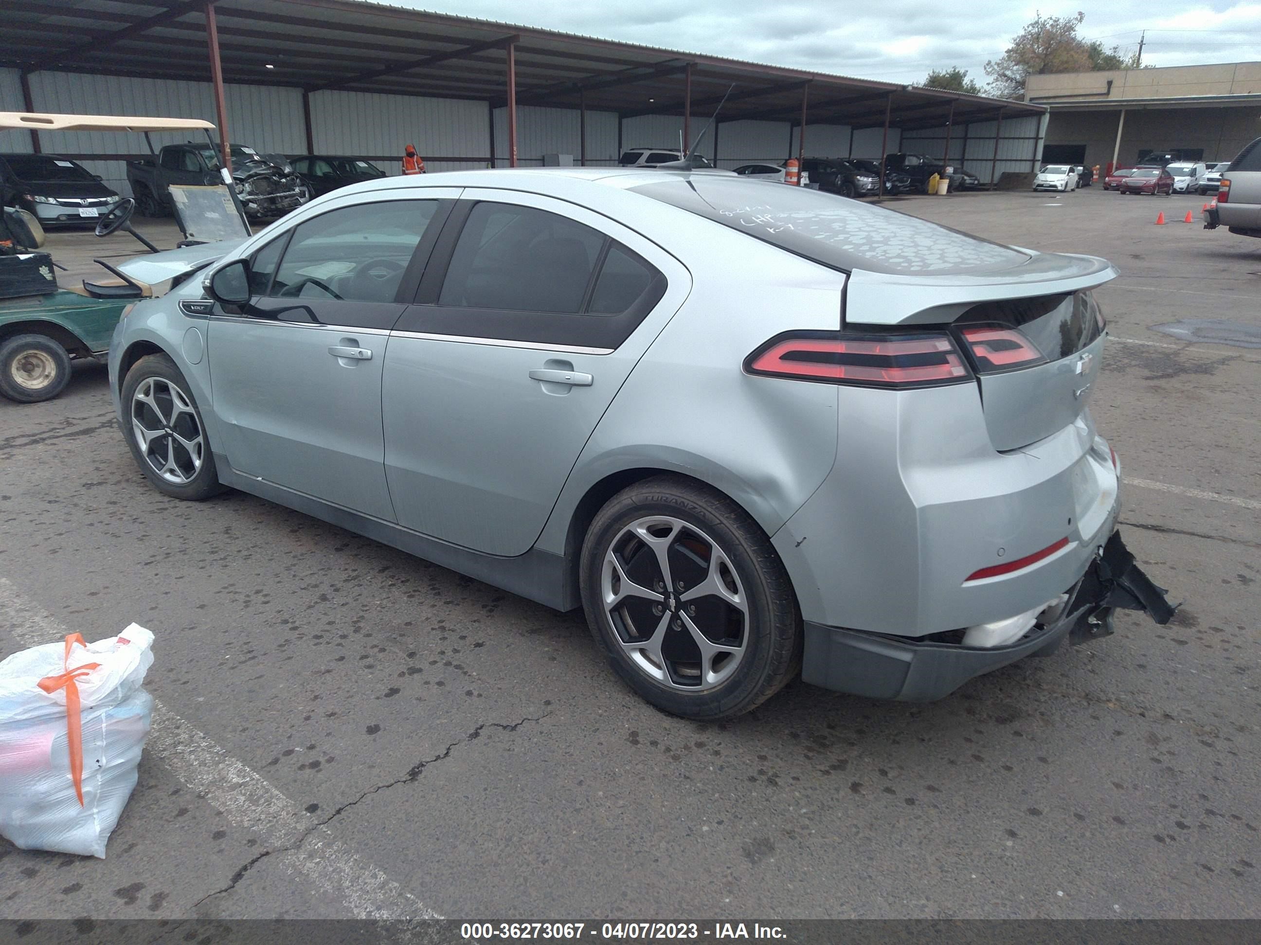 Photo 2 VIN: 1G1RE6E47DU106671 - CHEVROLET VOLT 