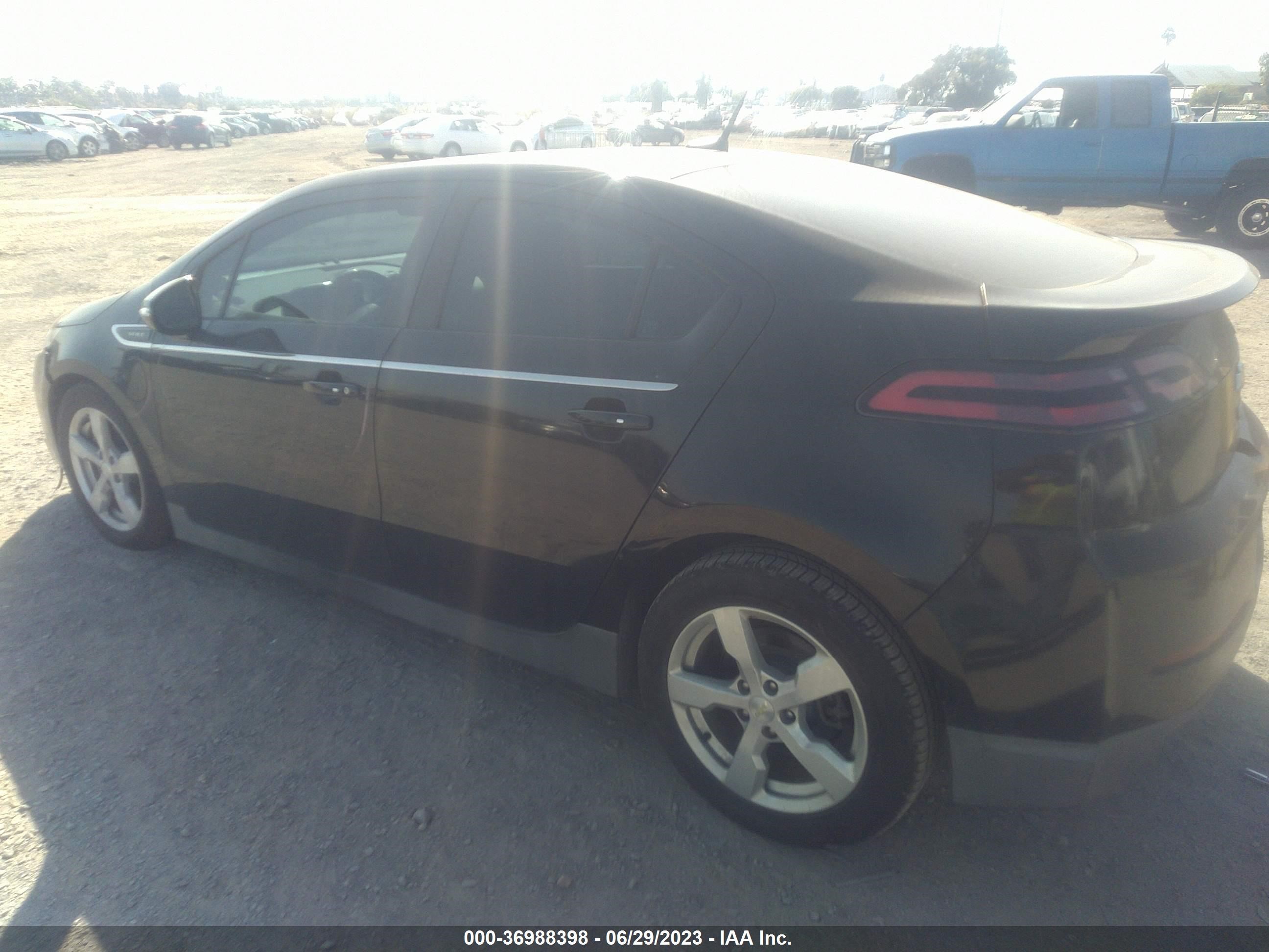 Photo 2 VIN: 1G1RH6E45DU101735 - CHEVROLET VOLT 