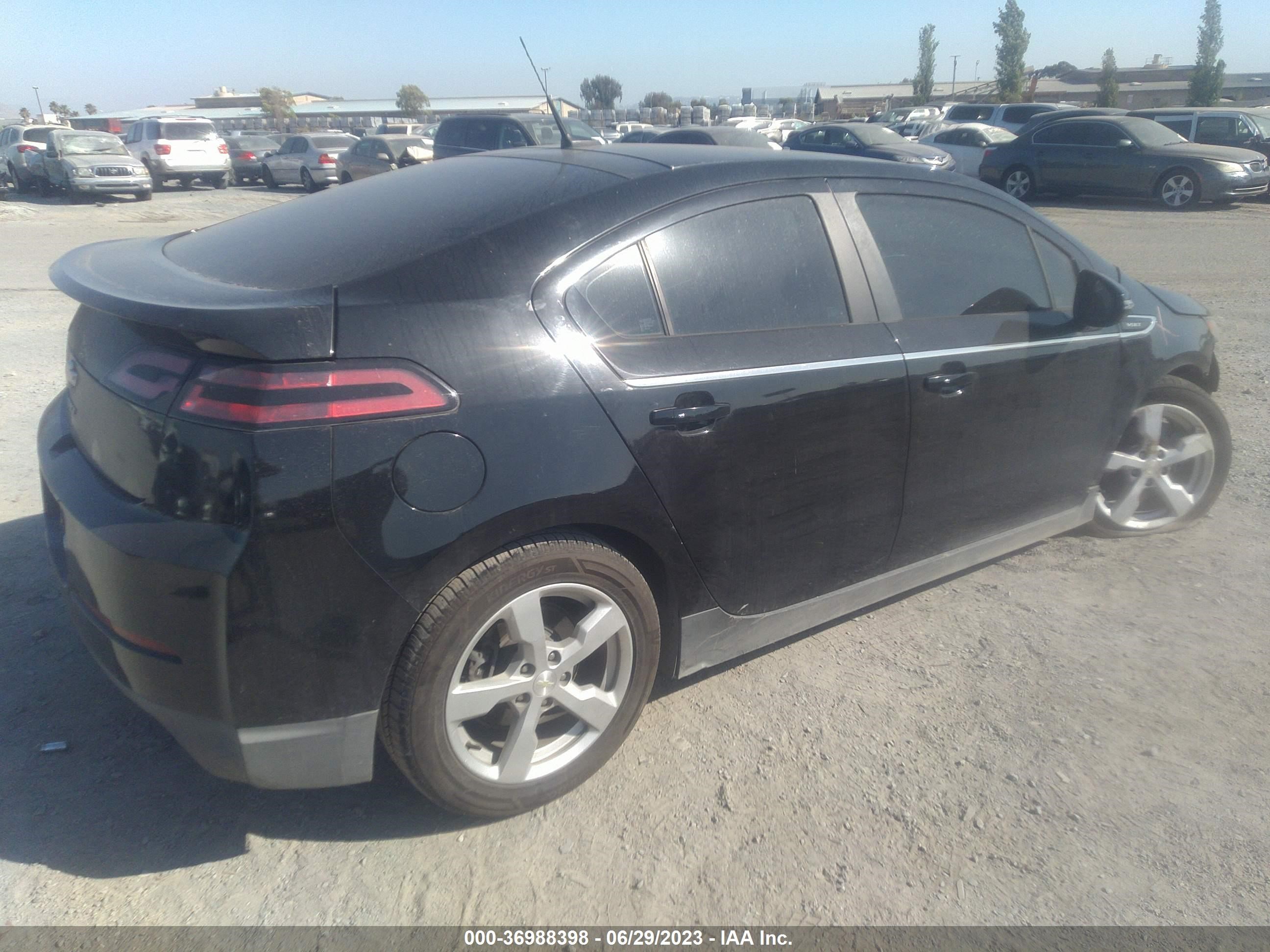 Photo 3 VIN: 1G1RH6E45DU101735 - CHEVROLET VOLT 