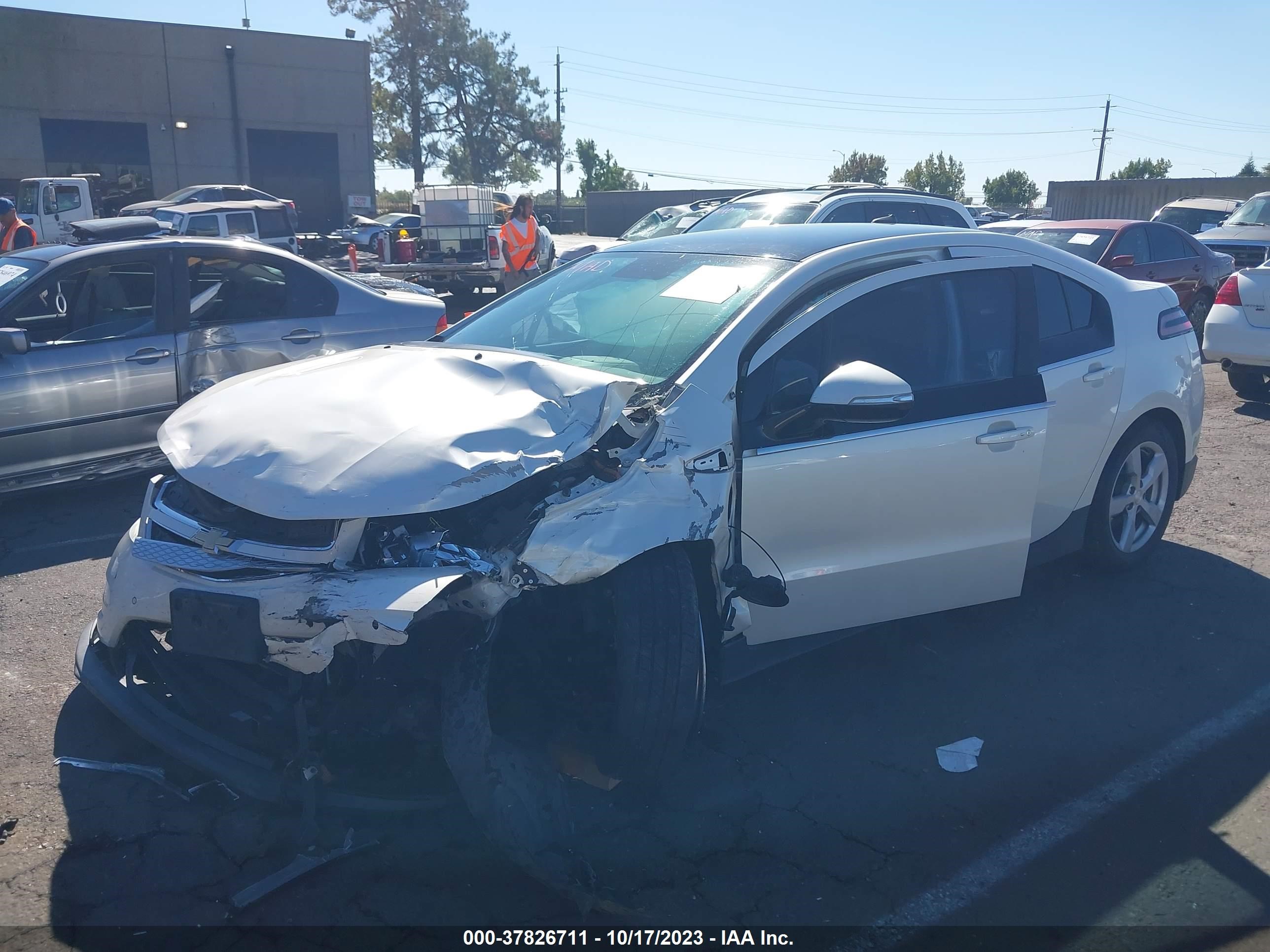 Photo 1 VIN: 1G1RH6E47CU116154 - CHEVROLET VOLT 