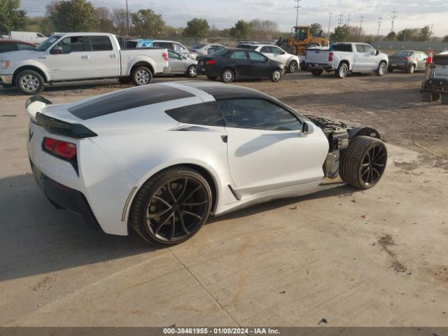 Photo 3 VIN: 1G1Y12D7XH5103341 - CHEVROLET CORVETTE 