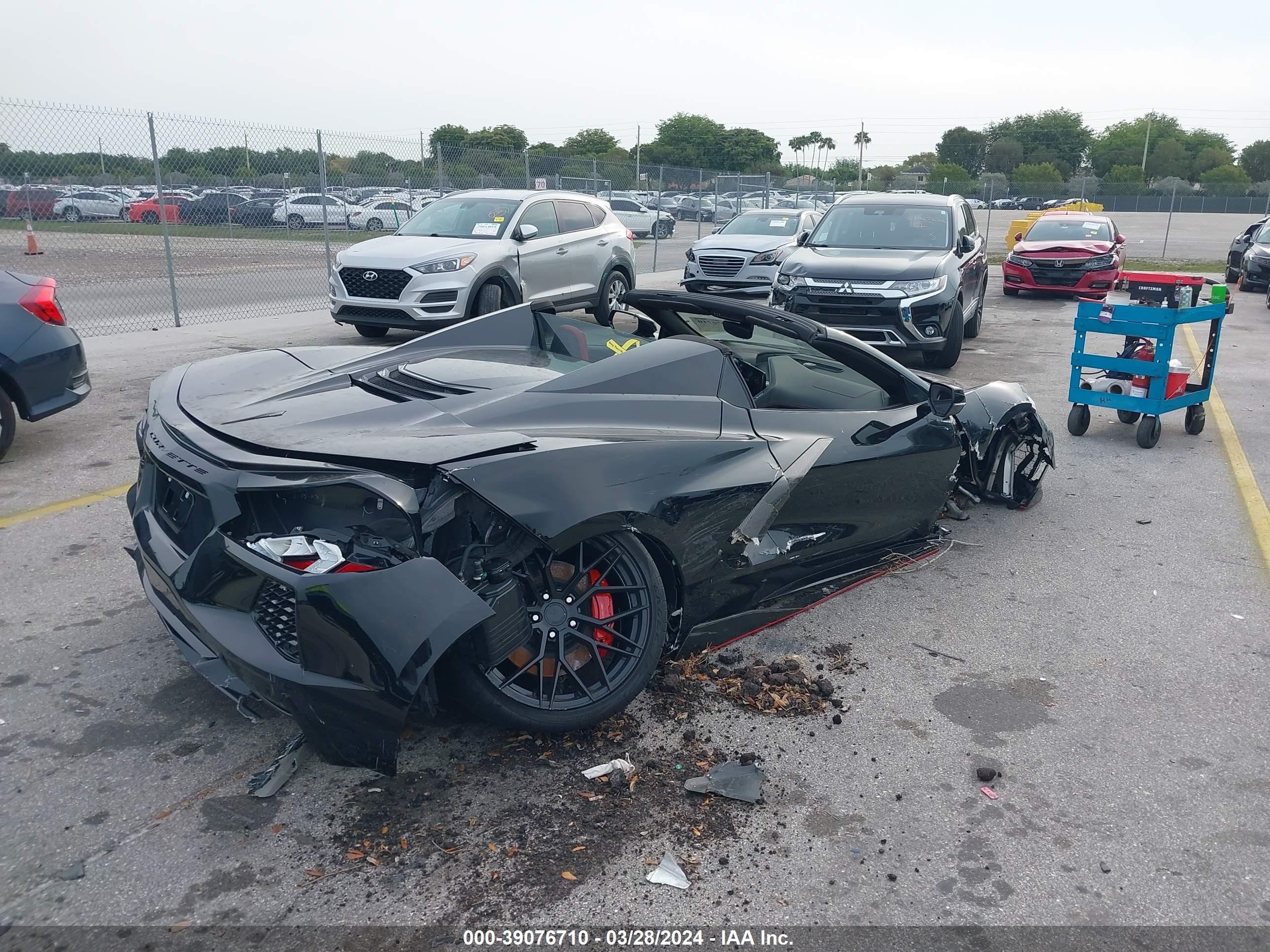 Photo 3 VIN: 1G1YA3D40N5119068 - CHEVROLET CORVETTE 