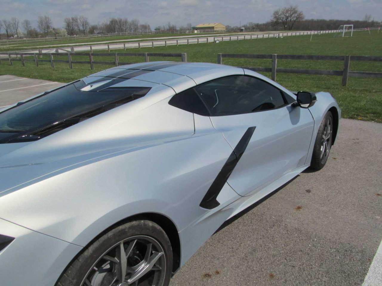 Photo 2 VIN: 1G1YB2D46N5119762 - CHEVROLET CORVETTE 