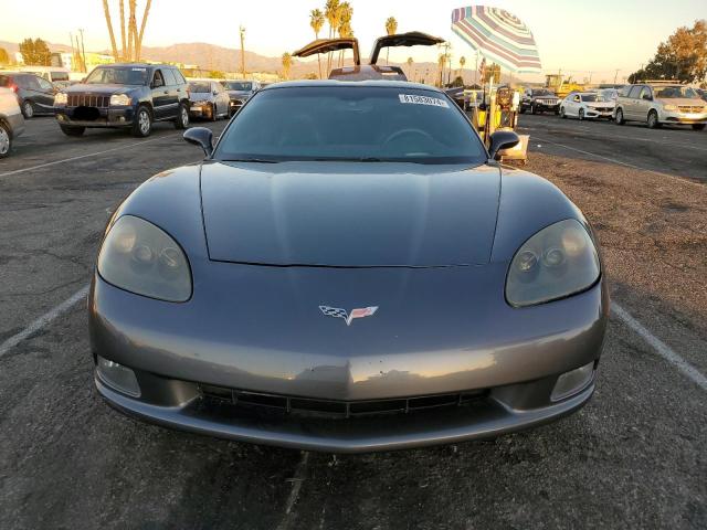 Photo 4 VIN: 1G1YG2DW7B5100295 - CHEVROLET CORVETTE 