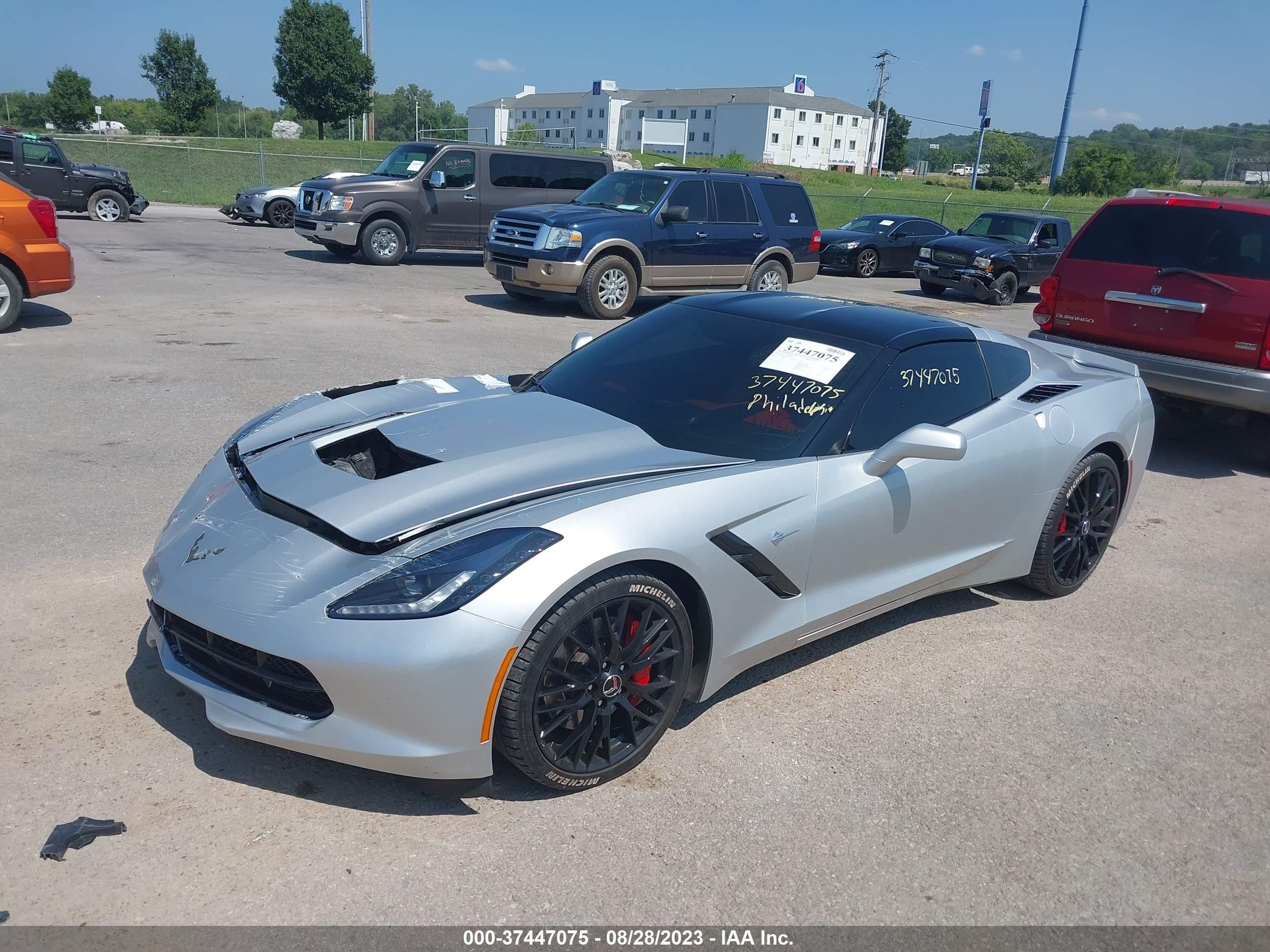 Photo 1 VIN: 1G1YM2D74E5111910 - CHEVROLET CORVETTE 