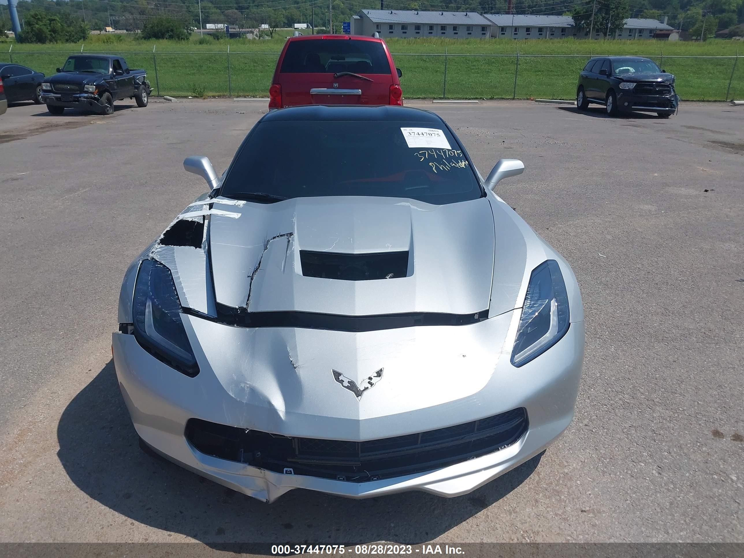 Photo 11 VIN: 1G1YM2D74E5111910 - CHEVROLET CORVETTE 