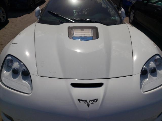 Photo 6 VIN: 1G1YN2DT0B5800123 - CHEVROLET CORVETTE Z 