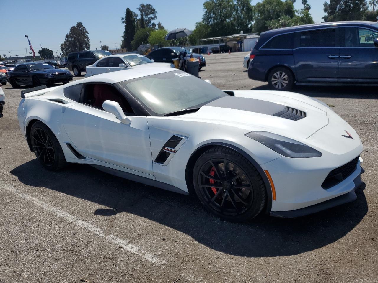 Photo 3 VIN: 1G1YW2D71J5105759 - CHEVROLET CORVETTE 