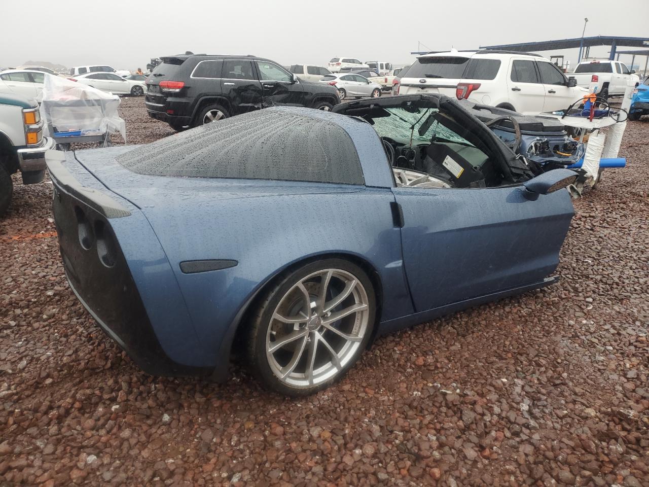 Photo 2 VIN: 1G1YW2DW3B5101334 - CHEVROLET CORVETTE 