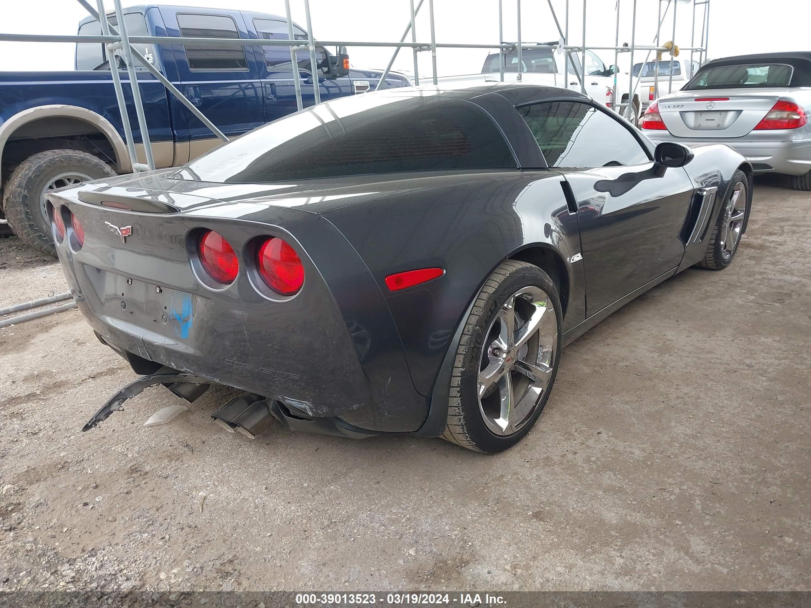 Photo 3 VIN: 1G1YW2DW3B5106548 - CHEVROLET CORVETTE 