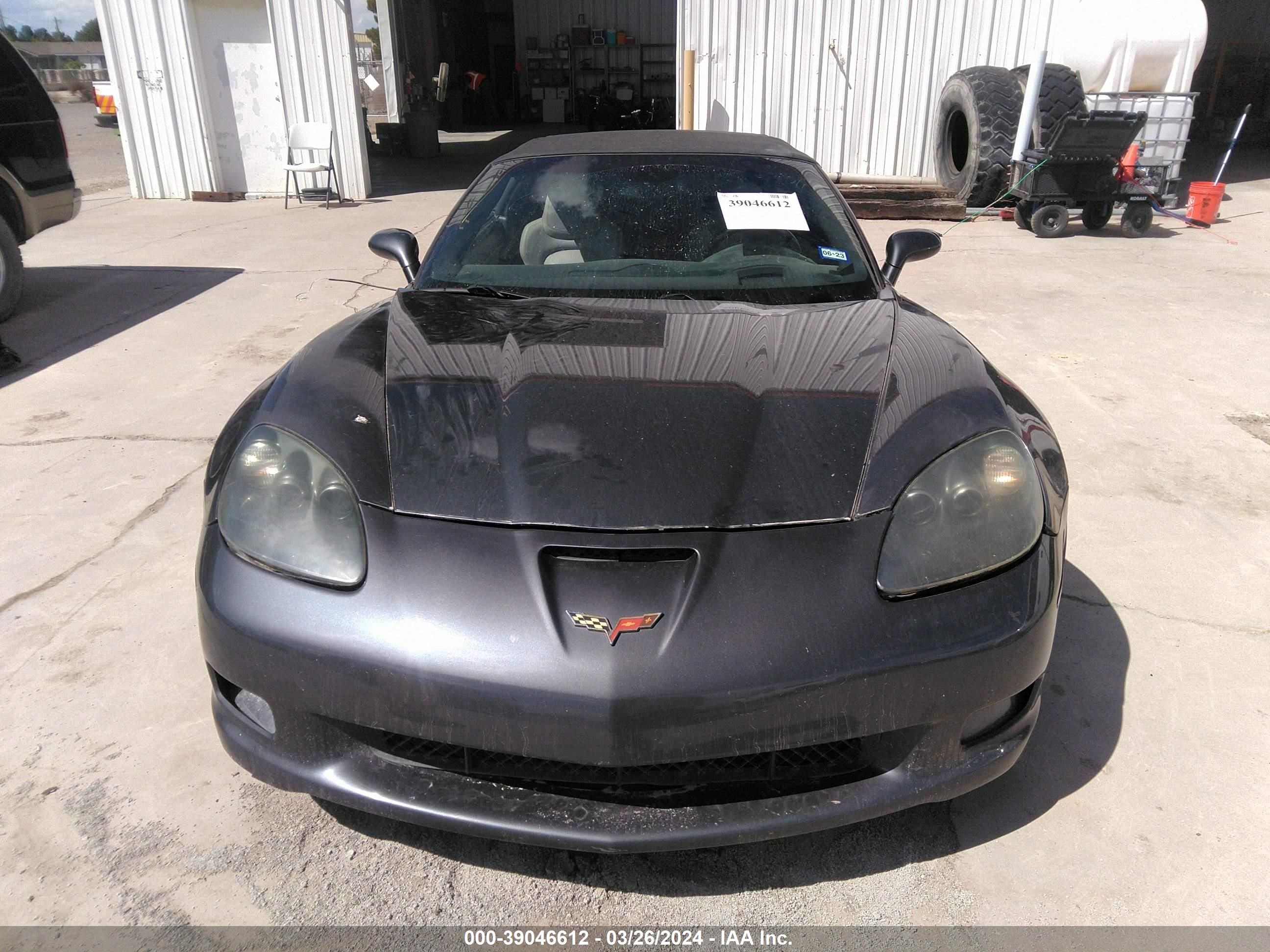 Photo 10 VIN: 1G1YW3DW7C5110528 - CHEVROLET CORVETTE 