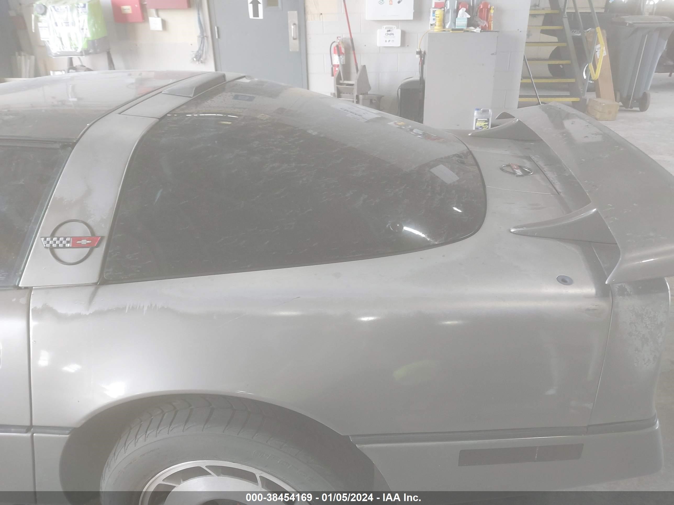 Photo 5 VIN: 1G1YY0782G5121092 - CHEVROLET CORVETTE 