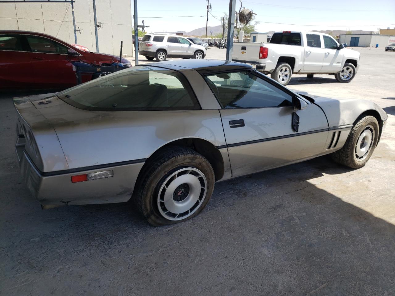 Photo 2 VIN: 1G1YY0784F5100260 - CHEVROLET CORVETTE 