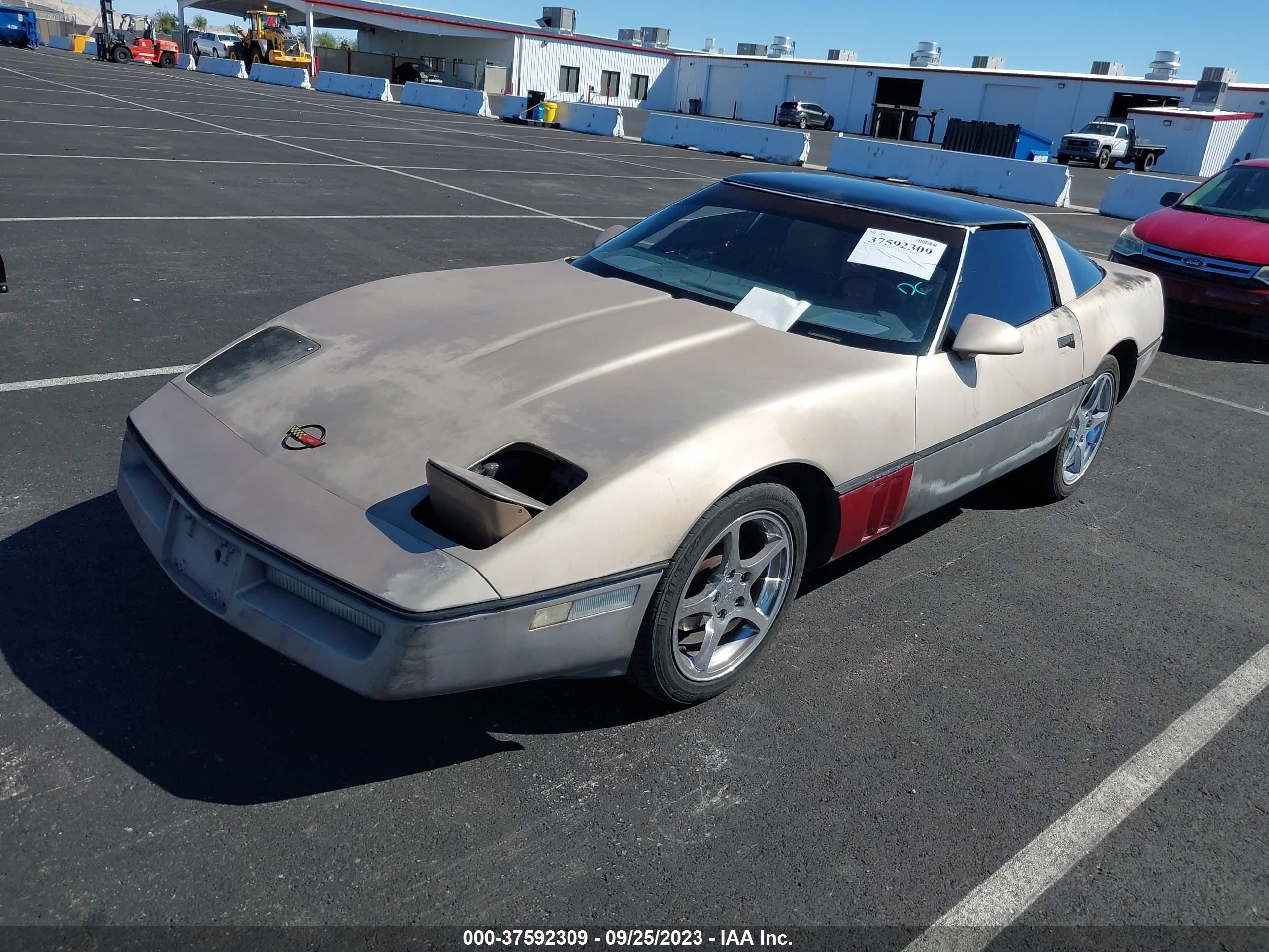 Photo 1 VIN: 1G1YY078XF5107486 - CHEVROLET CORVETTE 