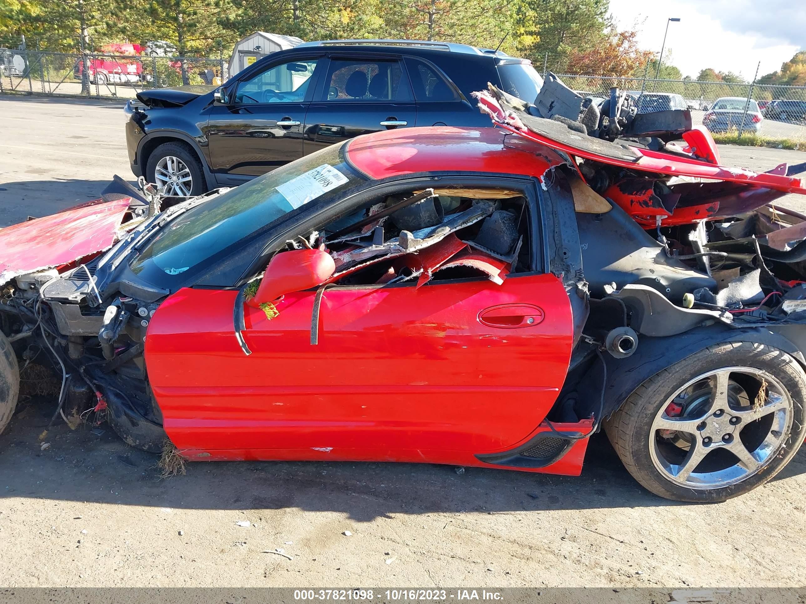 Photo 13 VIN: 1G1YY12G4Y5109337 - CHEVROLET CORVETTE 