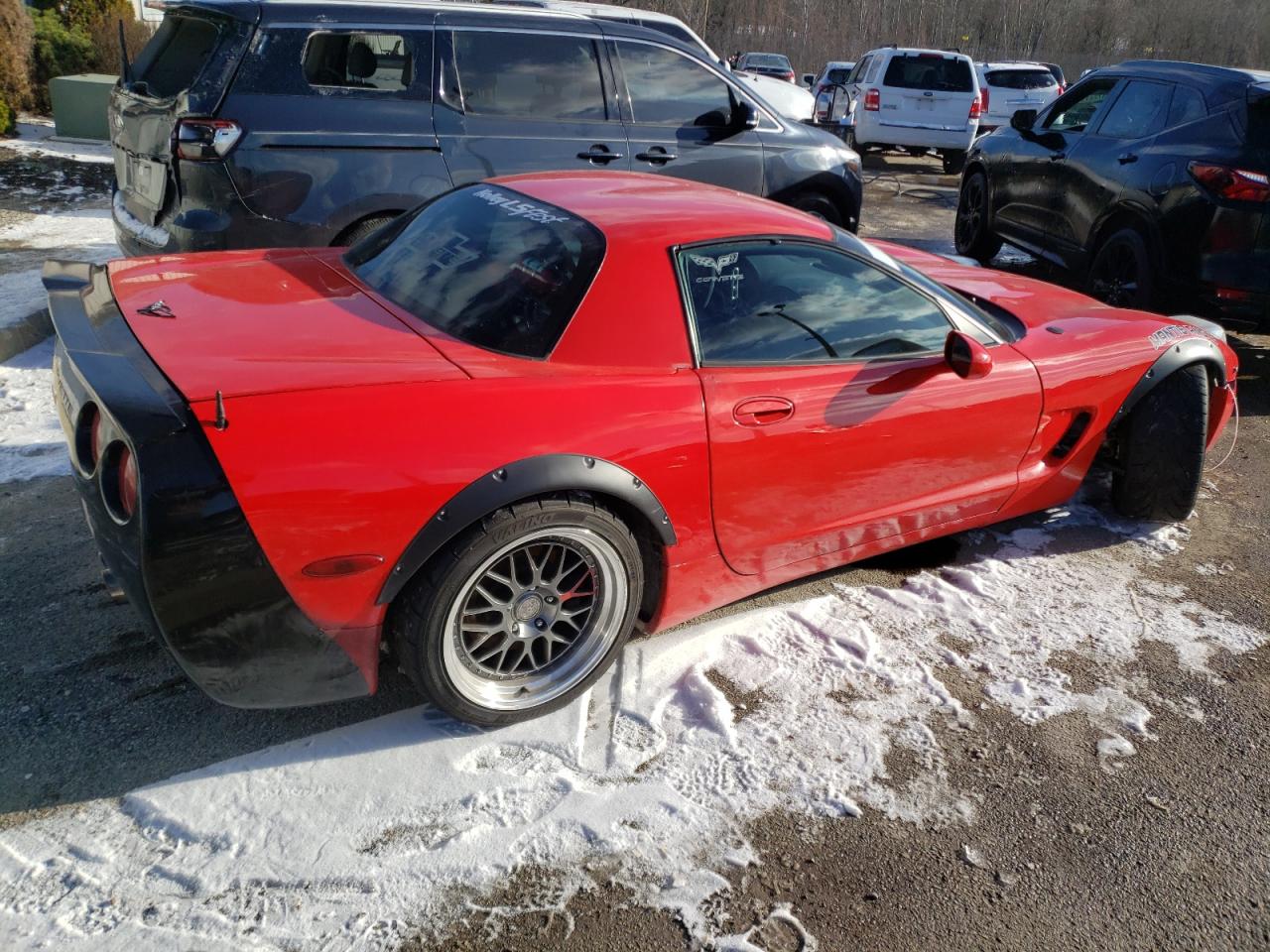 Photo 2 VIN: 1G1YY12G8Y5129381 - CHEVROLET CORVETTE 