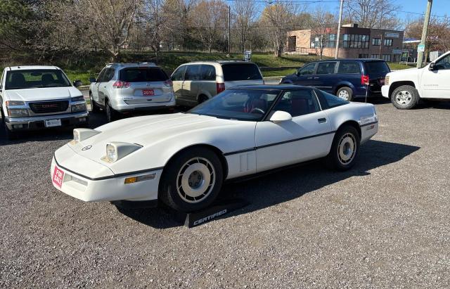 Photo 1 VIN: 1G1YY218XH5105616 - CHEVROLET CORVETTE 