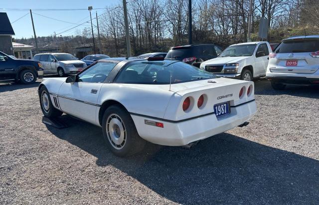 Photo 2 VIN: 1G1YY218XH5105616 - CHEVROLET CORVETTE 