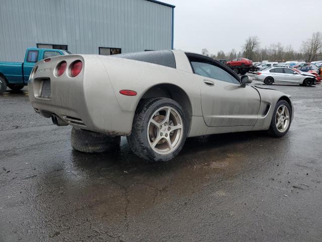 Photo 2 VIN: 1G1YY22G0Y5121166 - CHEVROLET CORVETTE 