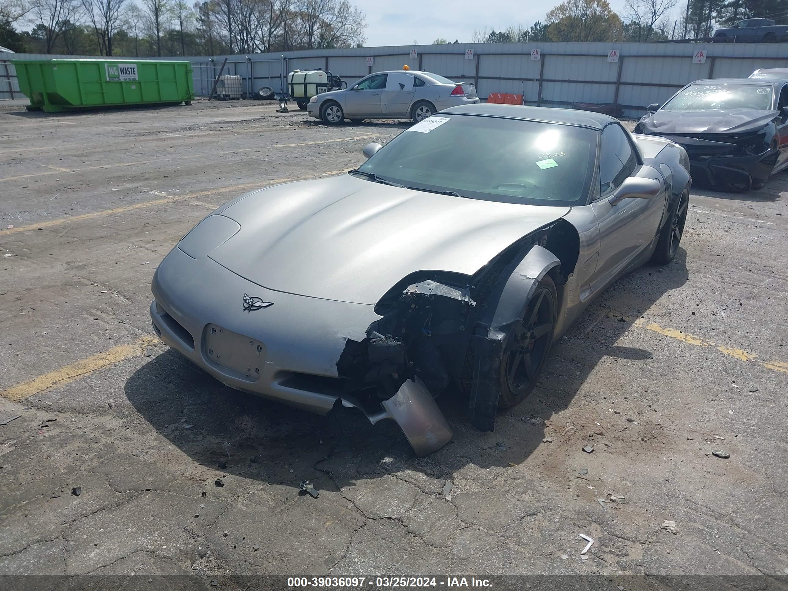 Photo 1 VIN: 1G1YY22G115113695 - CHEVROLET CORVETTE 