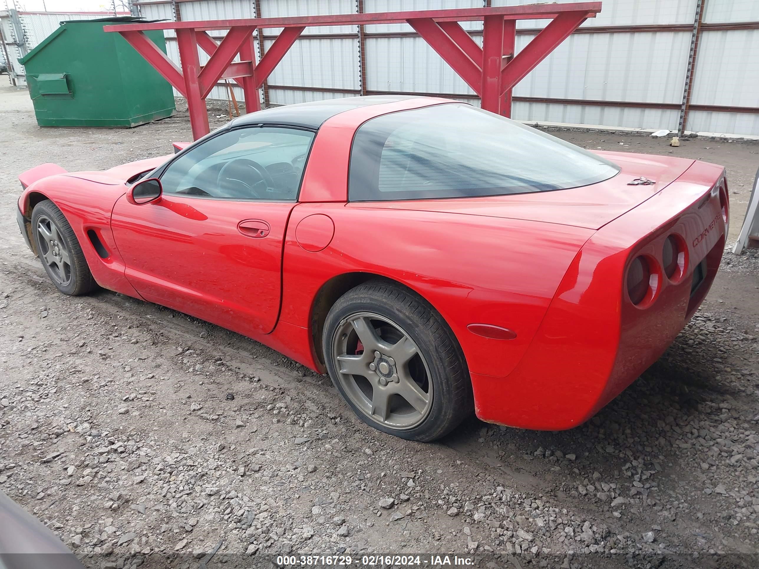 Photo 2 VIN: 1G1YY22G2V5105692 - CHEVROLET CORVETTE 