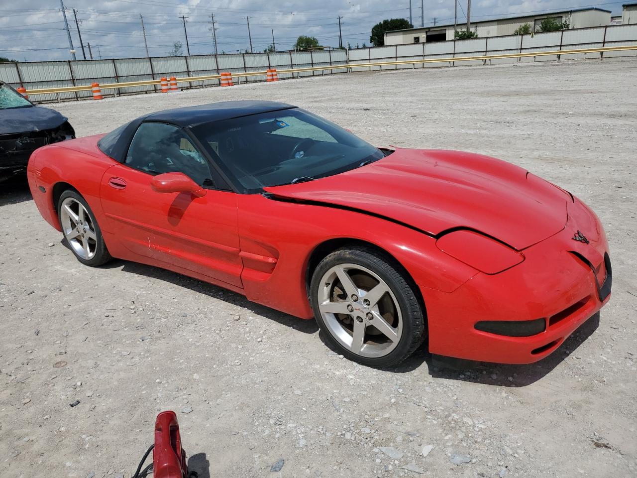 Photo 3 VIN: 1G1YY22G2Y5101582 - CHEVROLET CORVETTE 