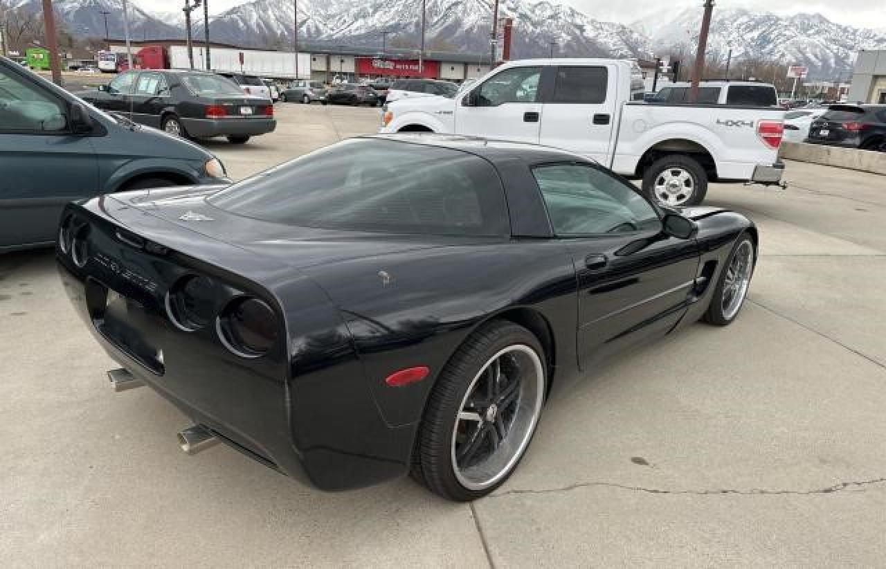 Photo 3 VIN: 1G1YY22G435106758 - CHEVROLET CORVETTE 