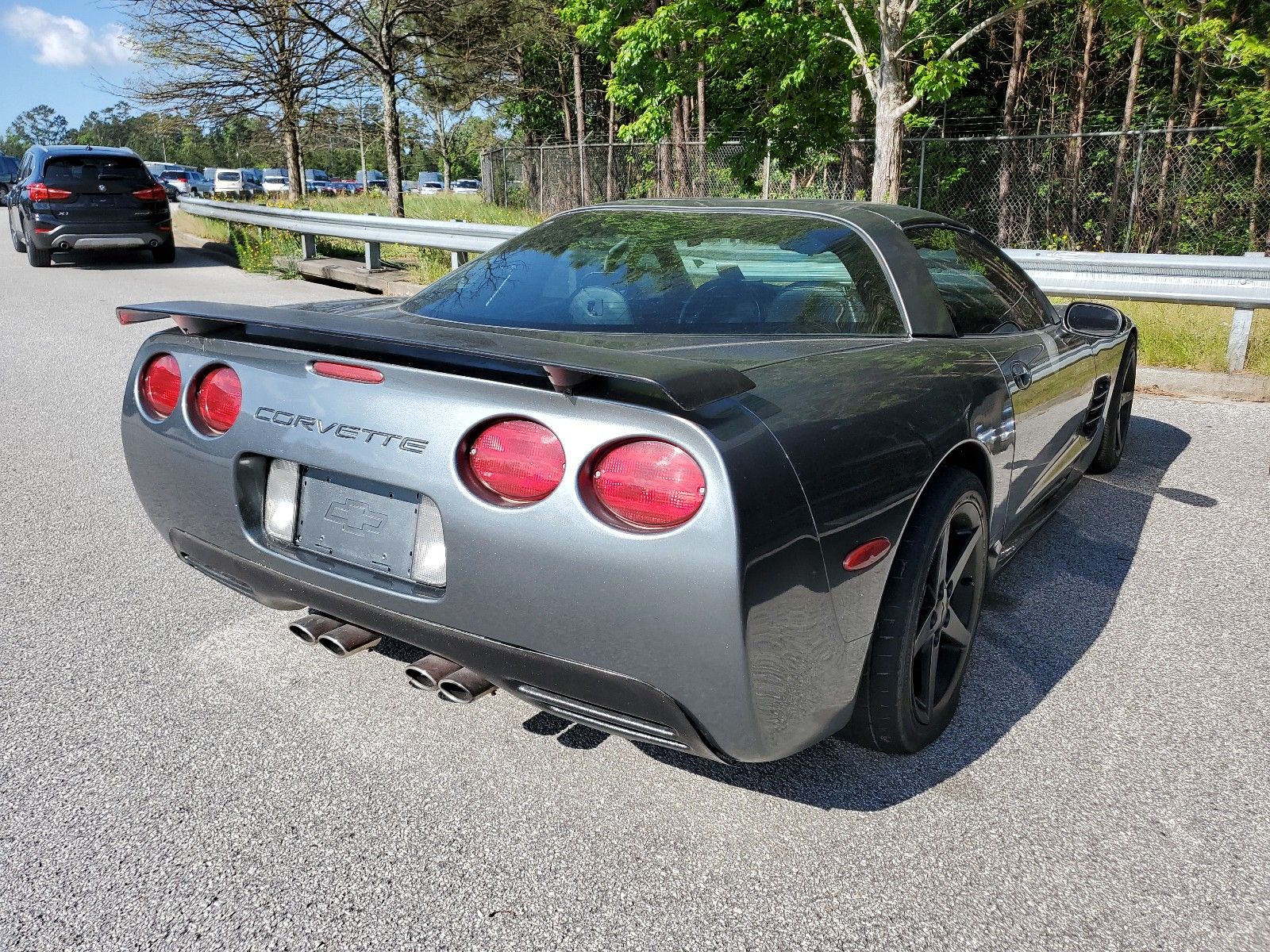 Photo 1 VIN: 1G1YY22G4X5104496 - CHEVROLET CORVETTE 