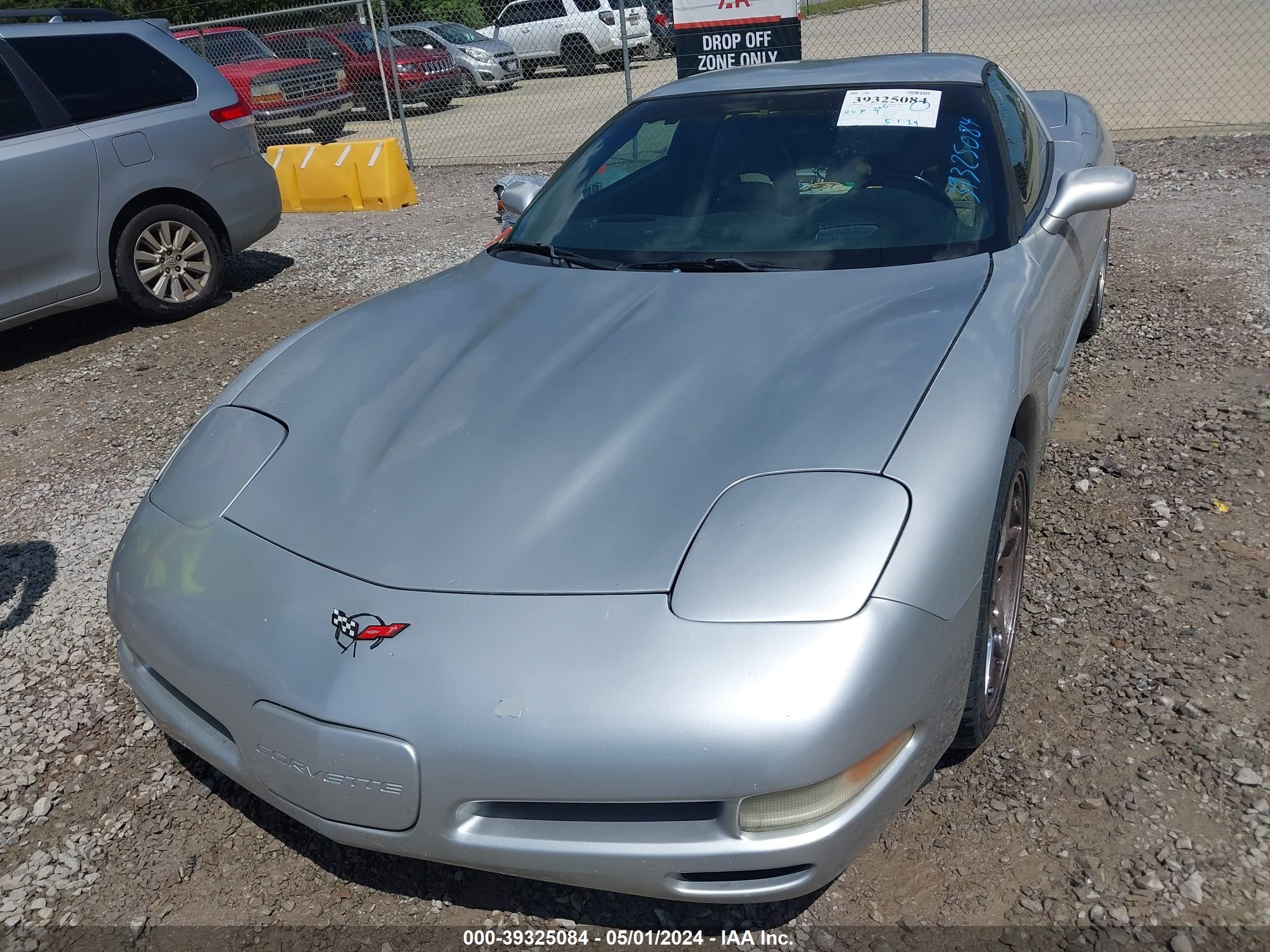 Photo 5 VIN: 1G1YY22G4X5113456 - CHEVROLET CORVETTE 