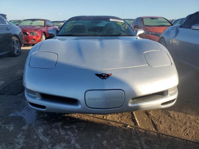 Photo 4 VIN: 1G1YY22G525107593 - CHEVROLET CORVETTE 