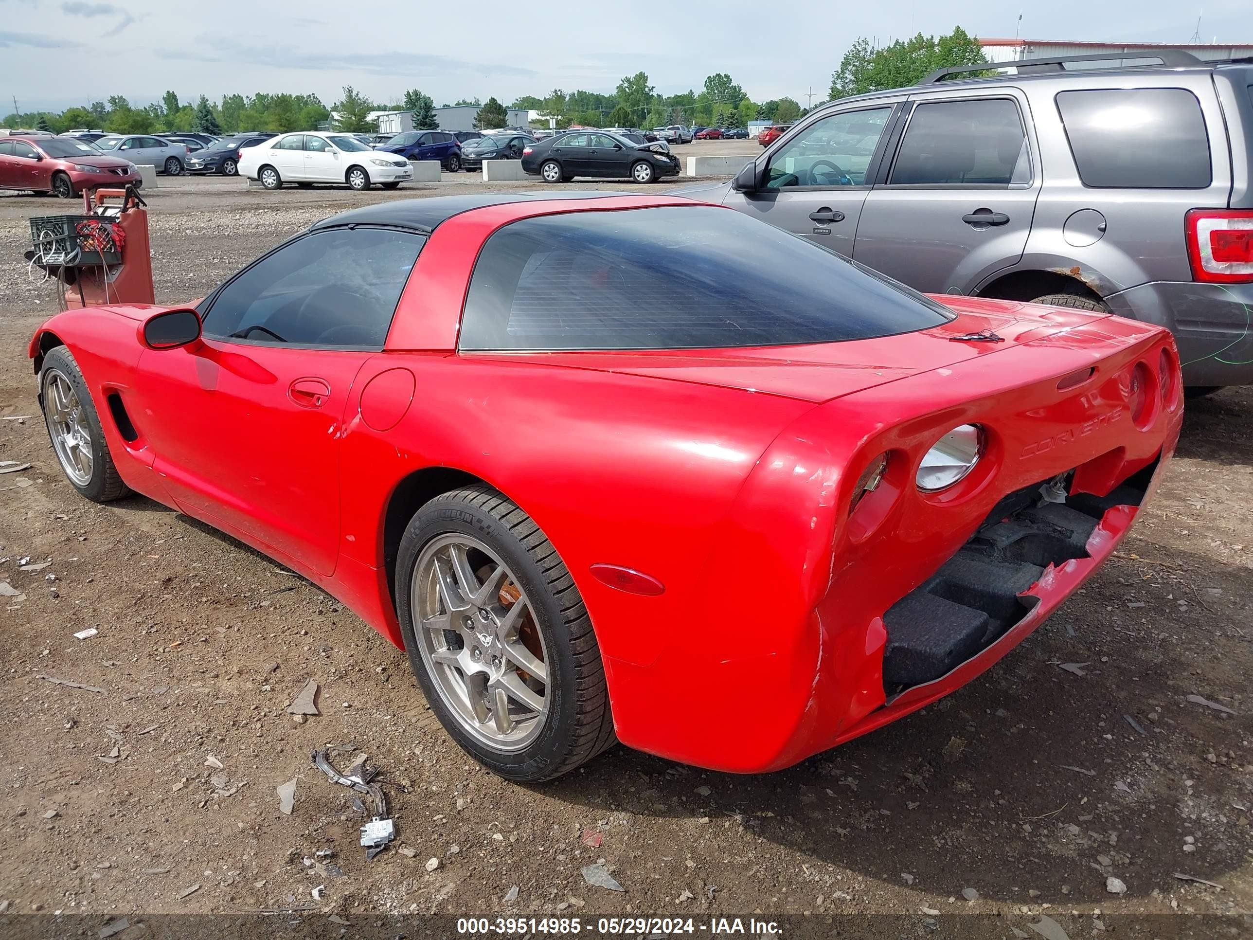 Photo 2 VIN: 1G1YY22G6W5103784 - CHEVROLET CORVETTE 